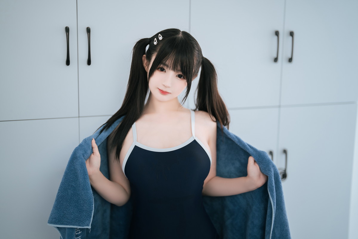 Xgyw.Net_网络美女桜井宁宁白丝死库水主题私房性感死库水配白丝袜秀曼妙身姿迷人写真84P