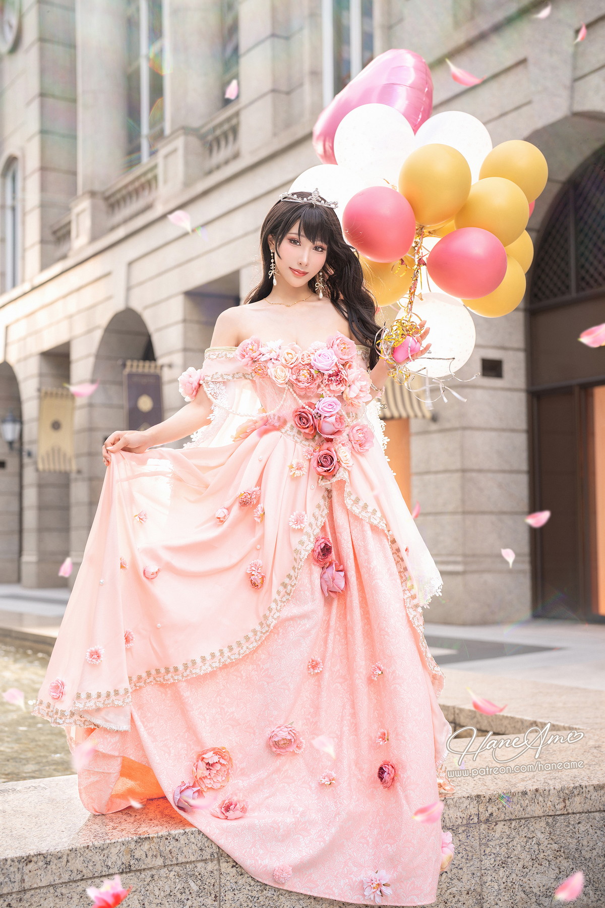 Xgyw.Net_Coser美女雨波_HaneAme生日礼服主题性感粉色低胸连衣裙秀丰满身材诱惑写真29P