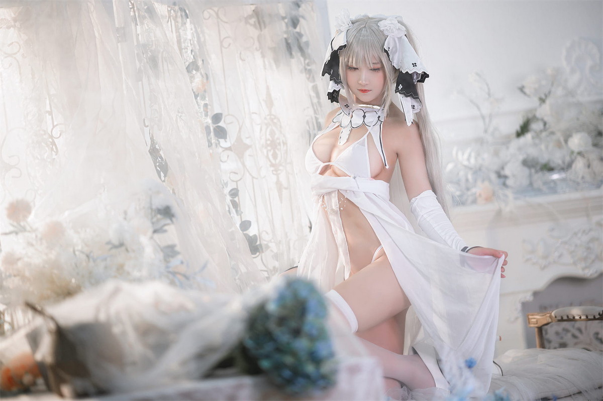 Xgyw.Net_微博妹子三度_69可畏白纱主题私房性感白色婚纱配白丝袜秀翘臀美腿诱惑写真55P
