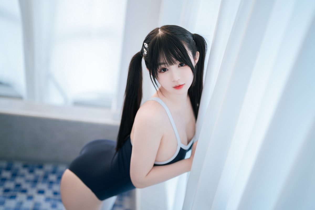 Xgyw.Net_网络美女桜井宁宁白丝死库水主题私房性感死库水配白丝袜秀曼妙身姿迷人写真84P