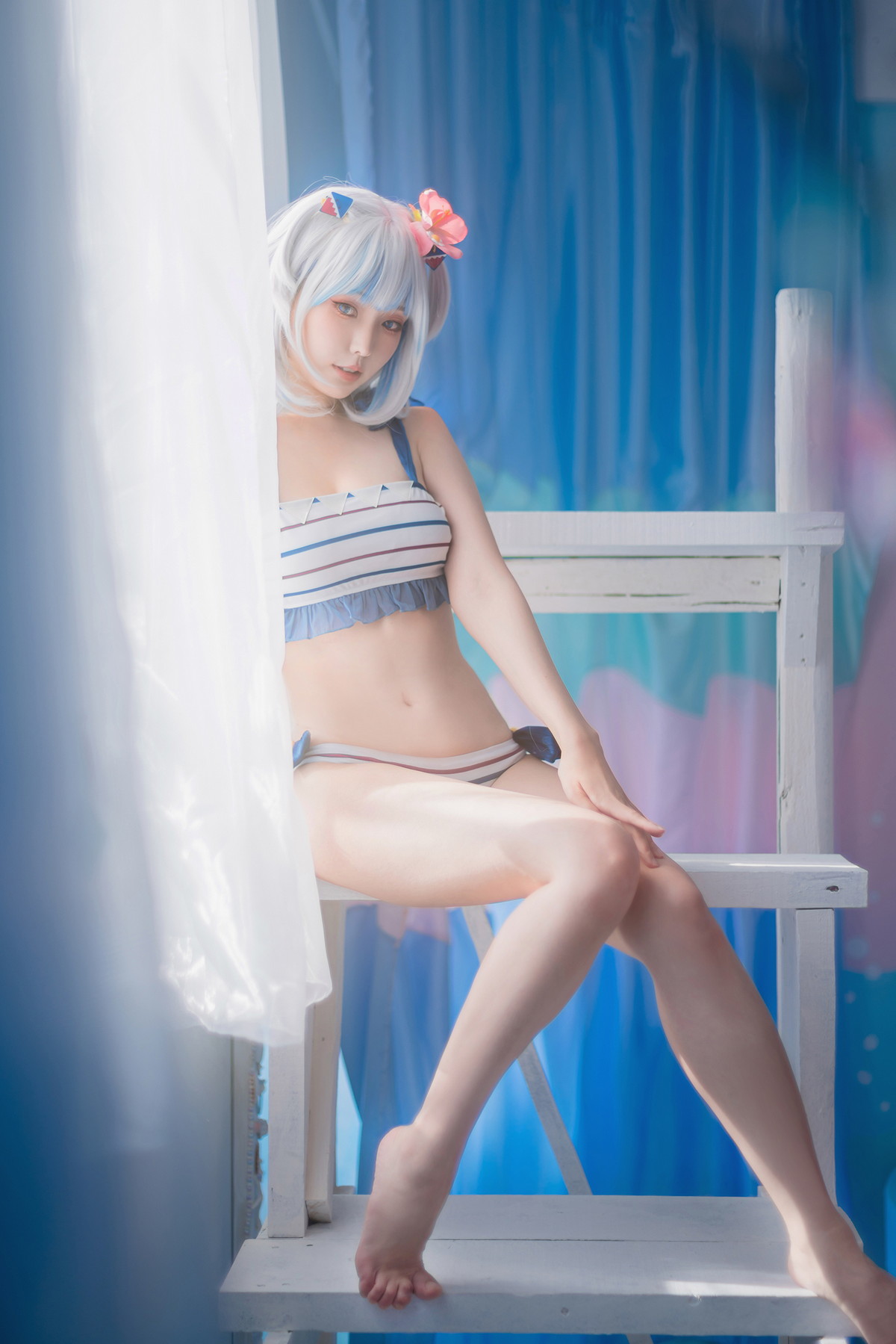 Xgyw.Net_Coser妹子Ely_eee-Gawr Gura Swimsuit主题户外性感横条泳衣秀完美身材诱惑写真26P