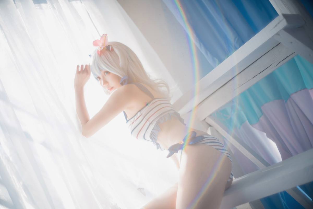 Xgyw.Net_Coser妹子Ely_eee-Gawr Gura Swimsuit主题户外性感横条泳衣秀完美身材诱惑写真26P