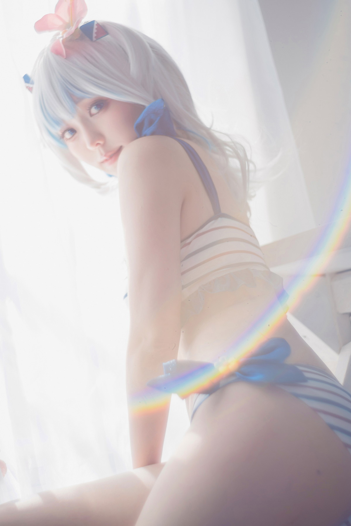 Xgyw.Net_Coser妹子Ely_eee-Gawr Gura Swimsuit主题户外性感横条泳衣秀完美身材诱惑写真26P