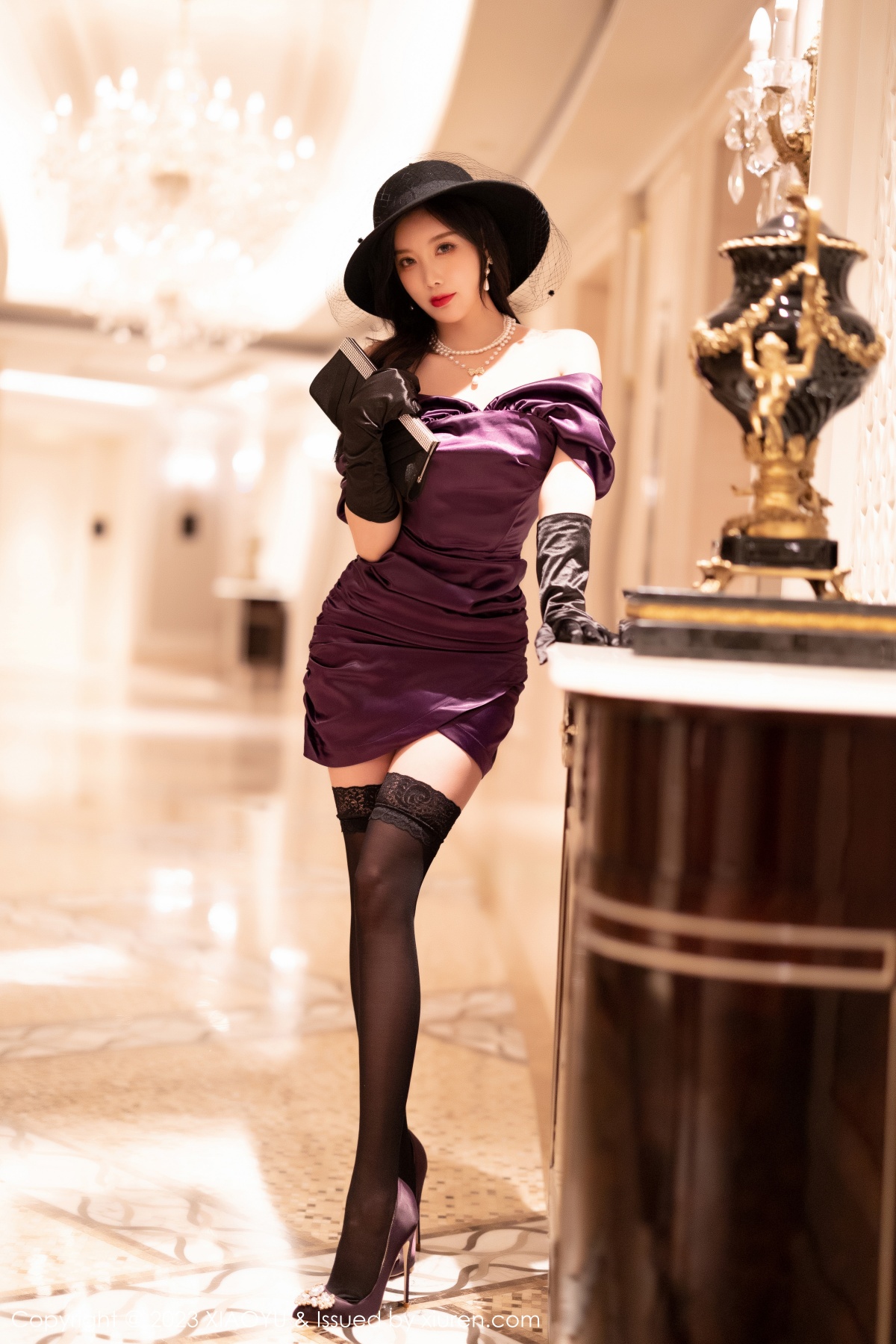 Xgyw.Net_[XiaoYu画语界]Vol.963_女神杨晨晨Yome脱露肩连衣短裙秀淡紫色蕾丝内衣完美诱惑写真85P