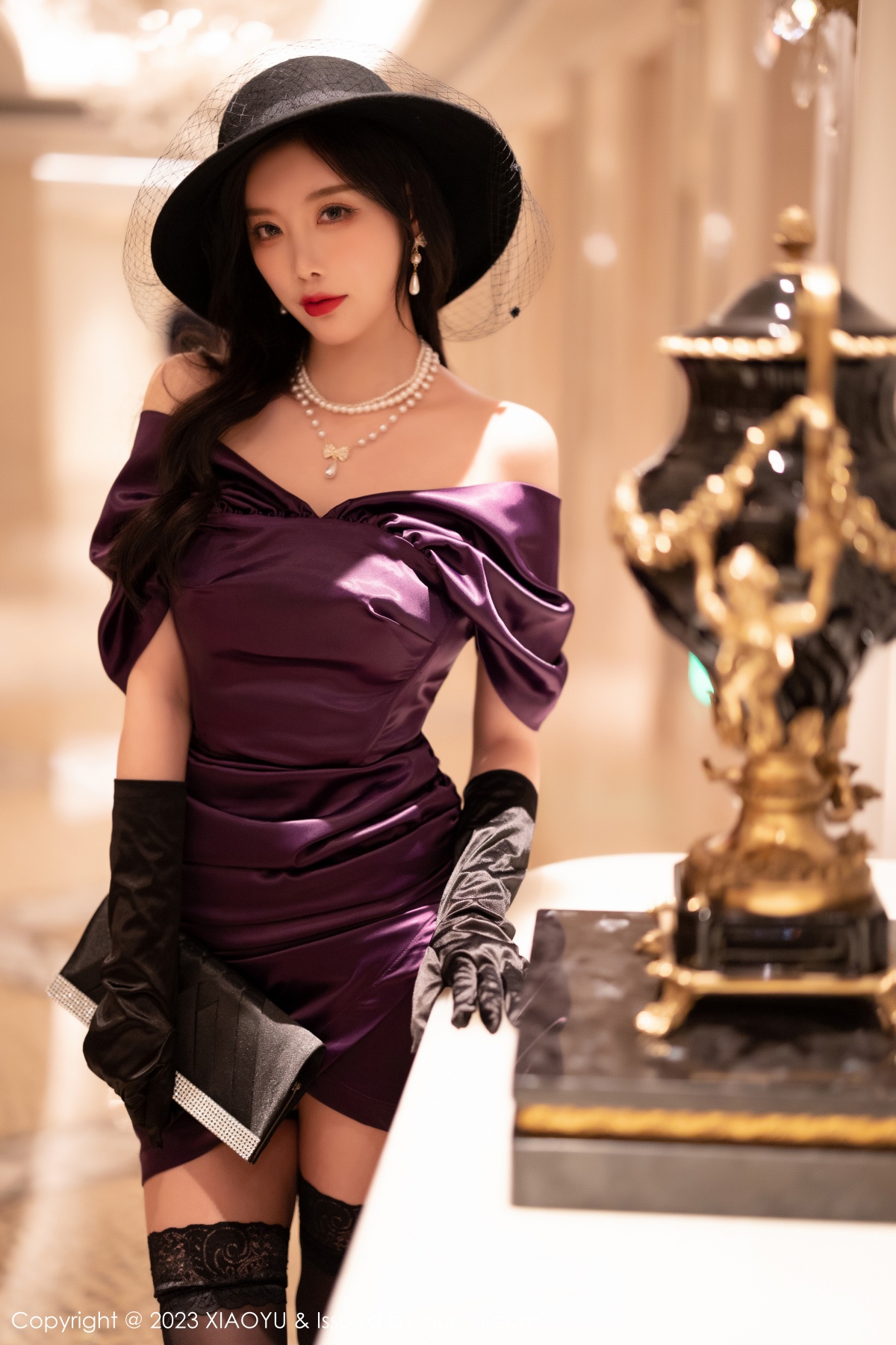 Xgyw.Net_[XiaoYu画语界]Vol.963_女神杨晨晨Yome脱露肩连衣短裙秀淡紫色蕾丝内衣完美诱惑写真85P