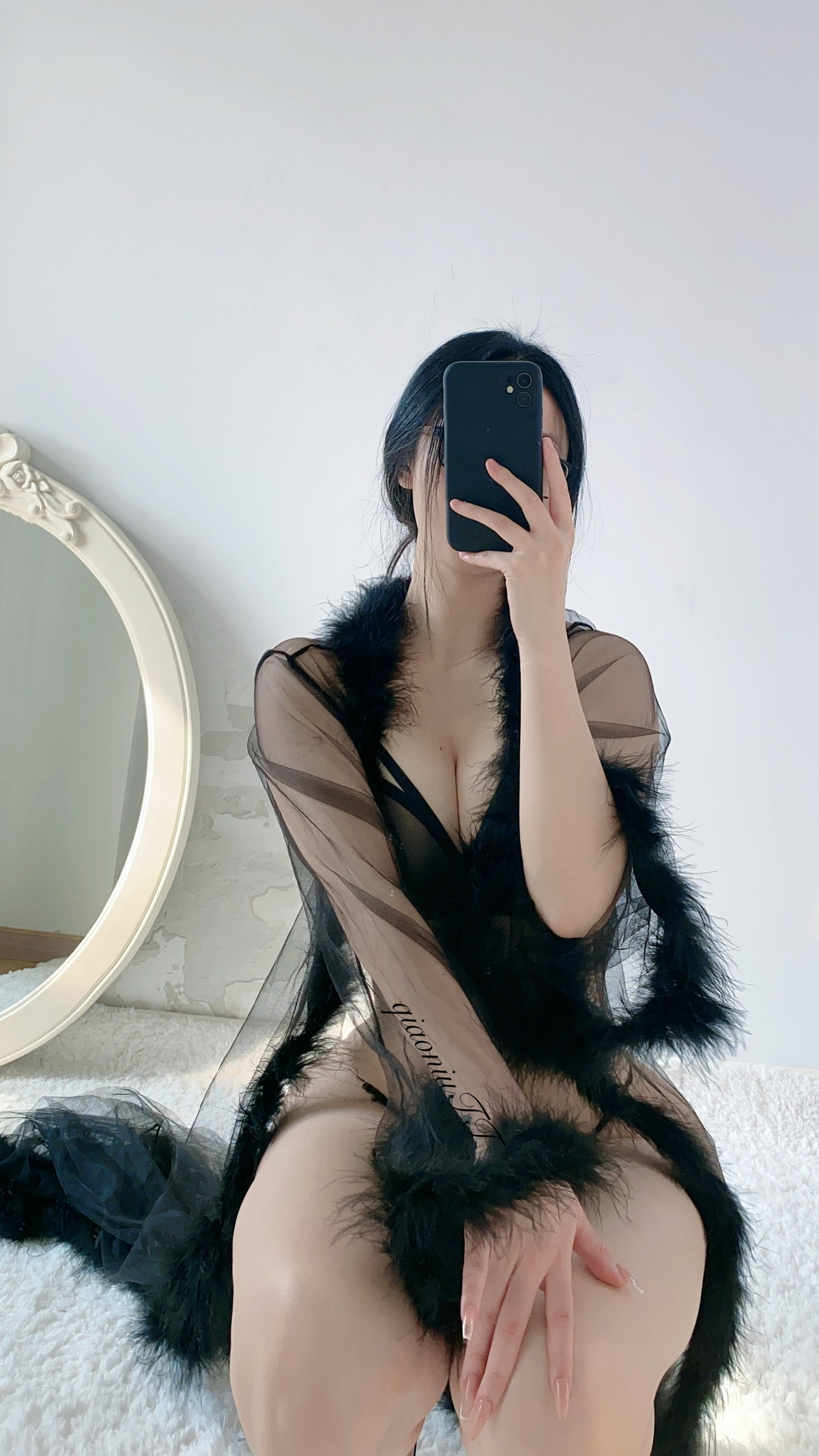 Xgyw.Net_健身俏臀少女俏妞qiaoniu微密圈视图主题多套性感服饰系列秀魔鬼身材诱惑写真151P