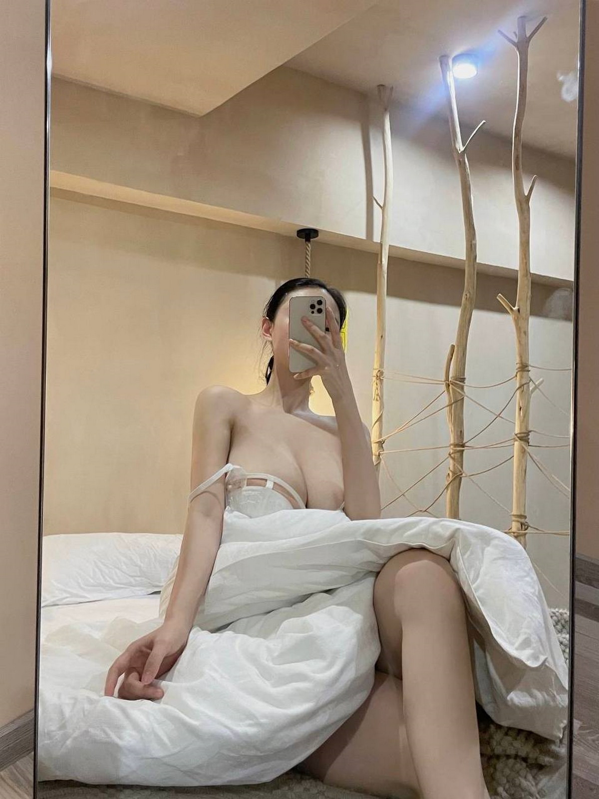 Xgyw.Net_成都健身妹子左公子微密圈视图主题性感生活居家自拍系列秀豪乳翘臀诱惑写真100P