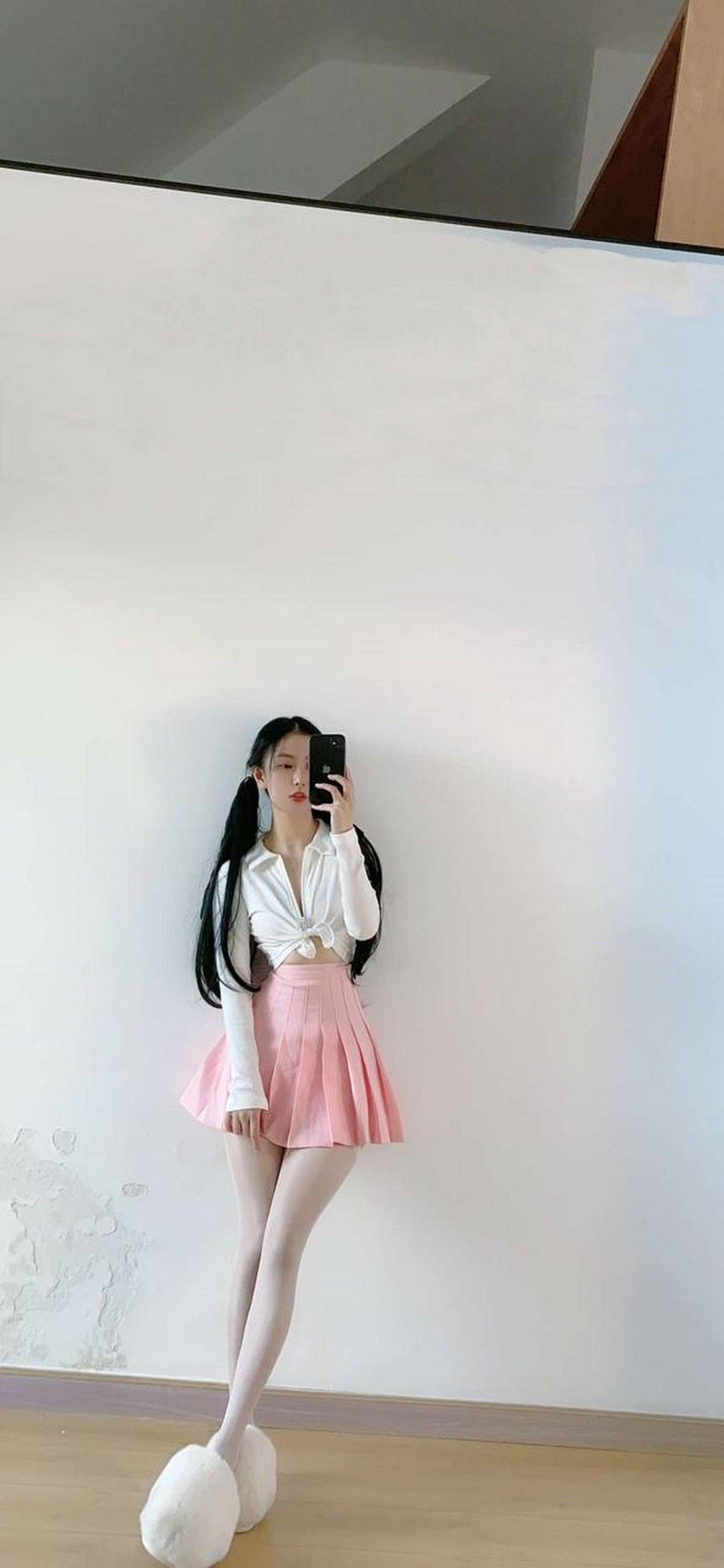 Xgyw.Net_健身俏臀少女俏妞qiaoniu微密圈视图主题多套性感服饰系列秀魔鬼身材诱惑写真151P