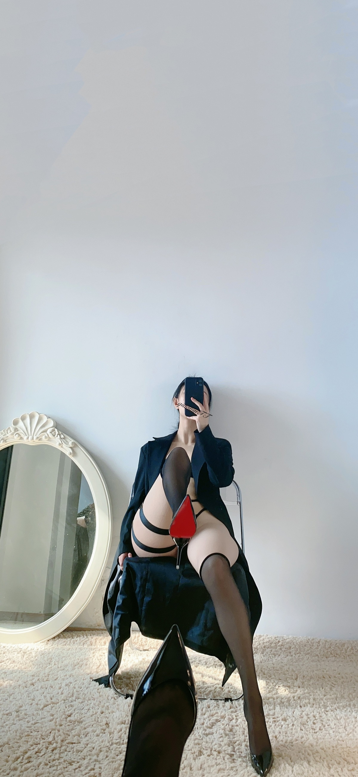 Xgyw.Net_健身俏臀少女俏妞qiaoniu微密圈视图主题多套性感服饰系列秀魔鬼身材诱惑写真151P
