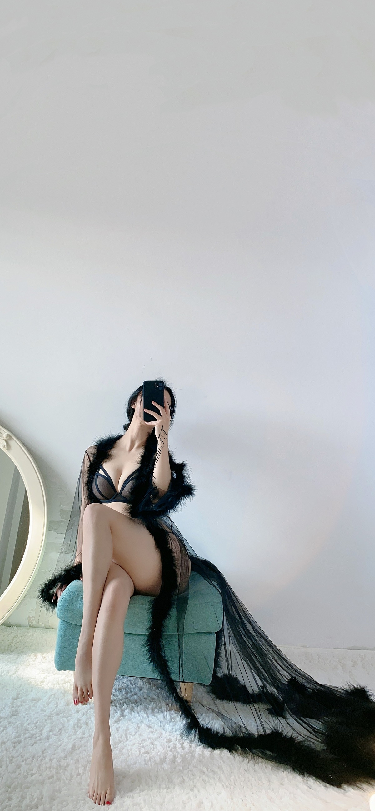 Xgyw.Net_健身俏臀少女俏妞qiaoniu微密圈视图主题多套性感服饰系列秀魔鬼身材诱惑写真151P