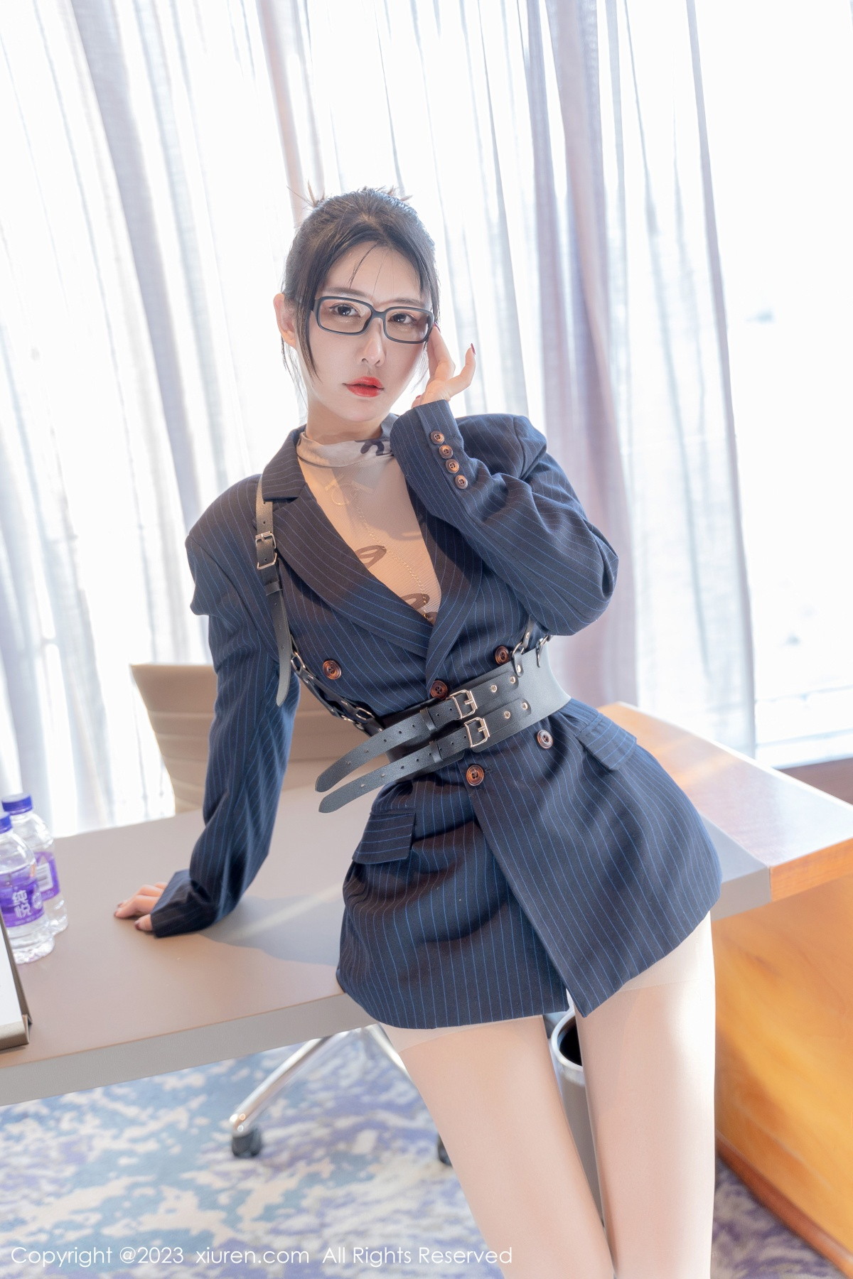 Xgyw.Net_XiuRen第6255期_模特夏沫沫tifa私人秘书主题性感超薄肉丝秀完美身材诱惑写真62P