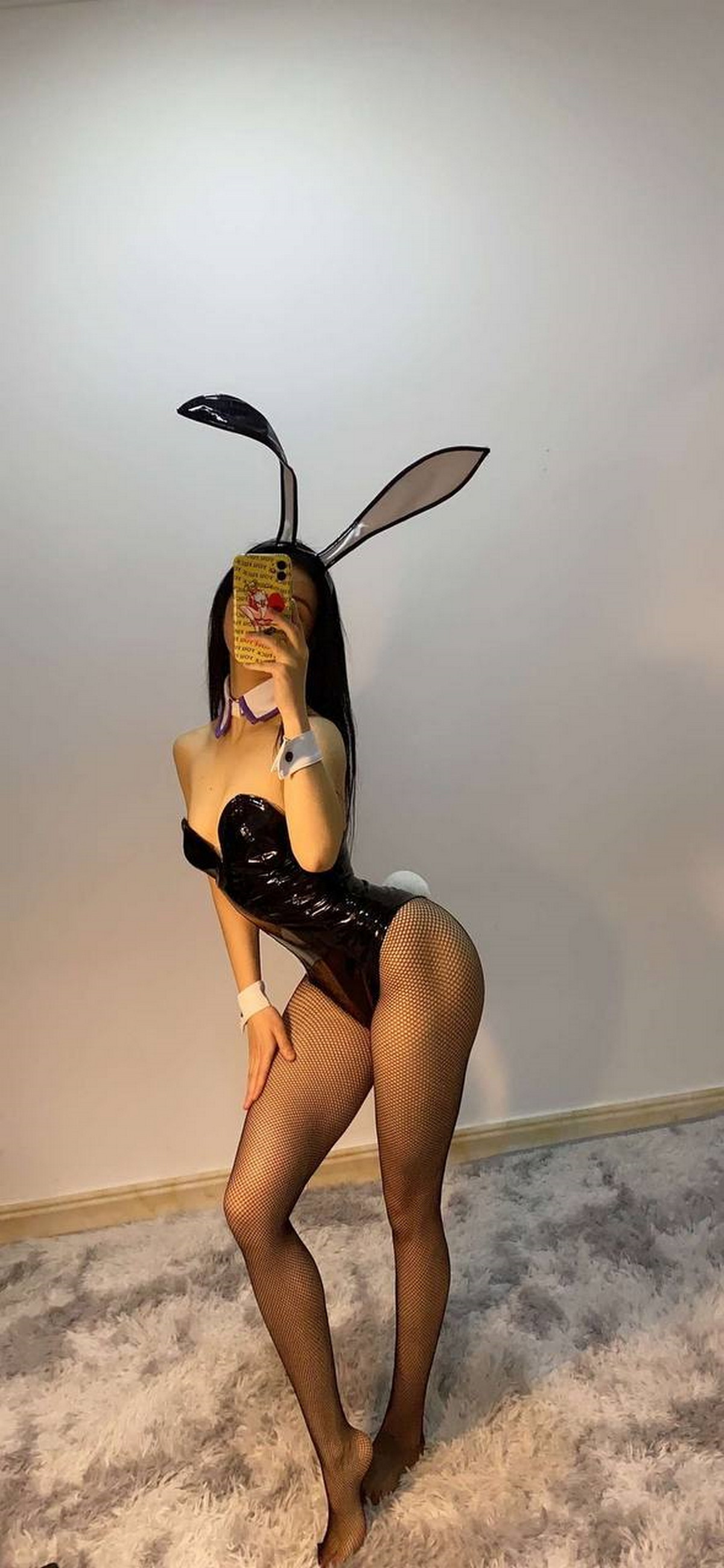 Xgyw.Net_健身俏臀少女俏妞qiaoniu微密圈视图主题多套性感服饰系列秀魔鬼身材诱惑写真151P