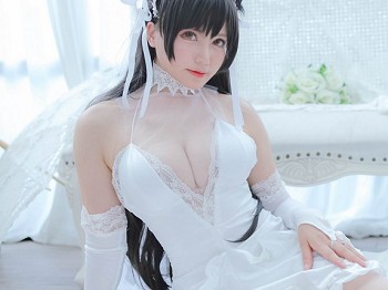 网络青春美女Nyako喵子爱宕婚纱主题性感白色薄透婚纱配白色蕾丝袜秀美腿骚扰写真62P