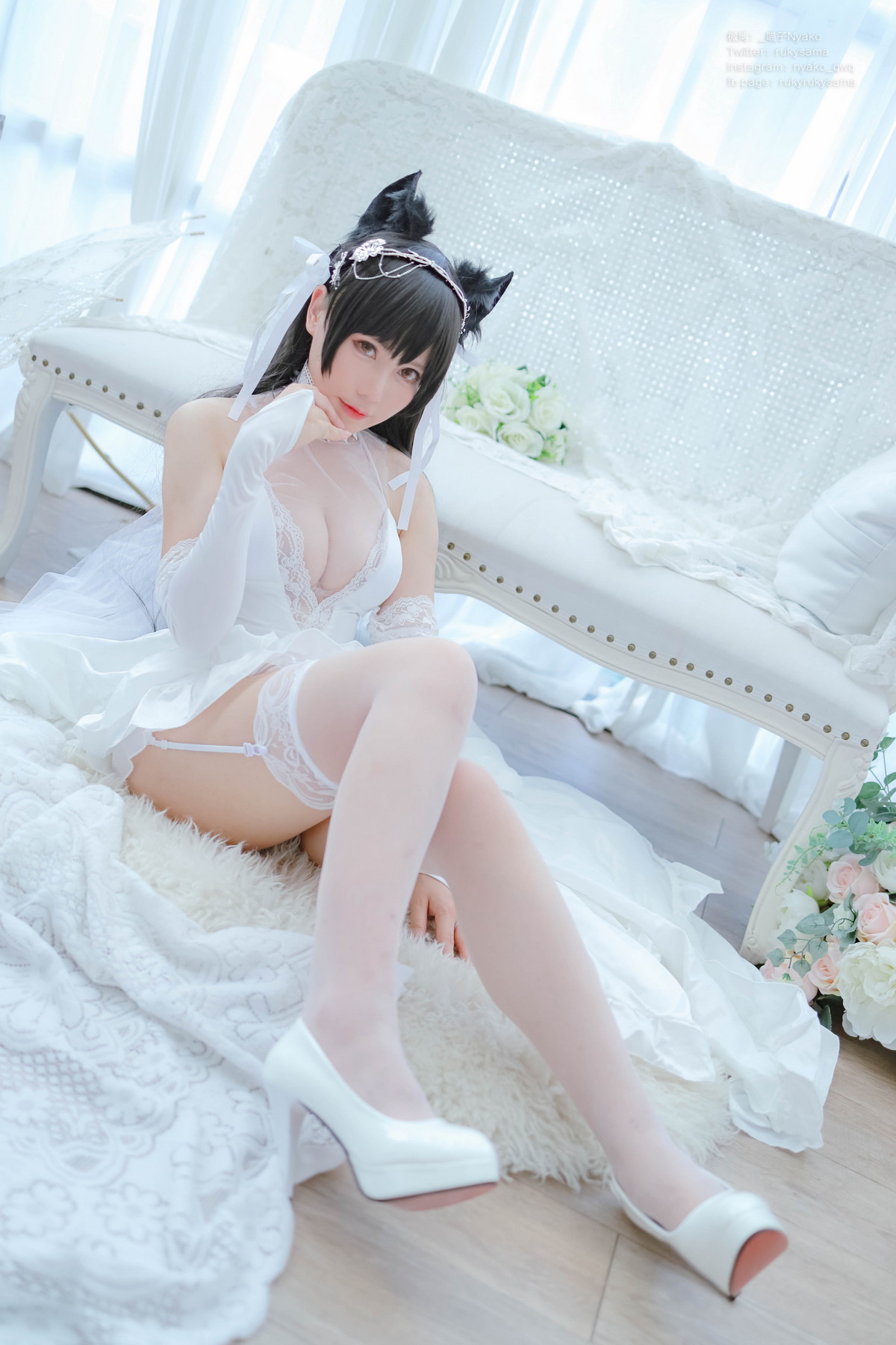 Xgyw.Net_网络美女Nyako喵子爱宕婚纱主题性感白色薄透婚纱配白色蕾丝袜秀美腿诱惑写真62P