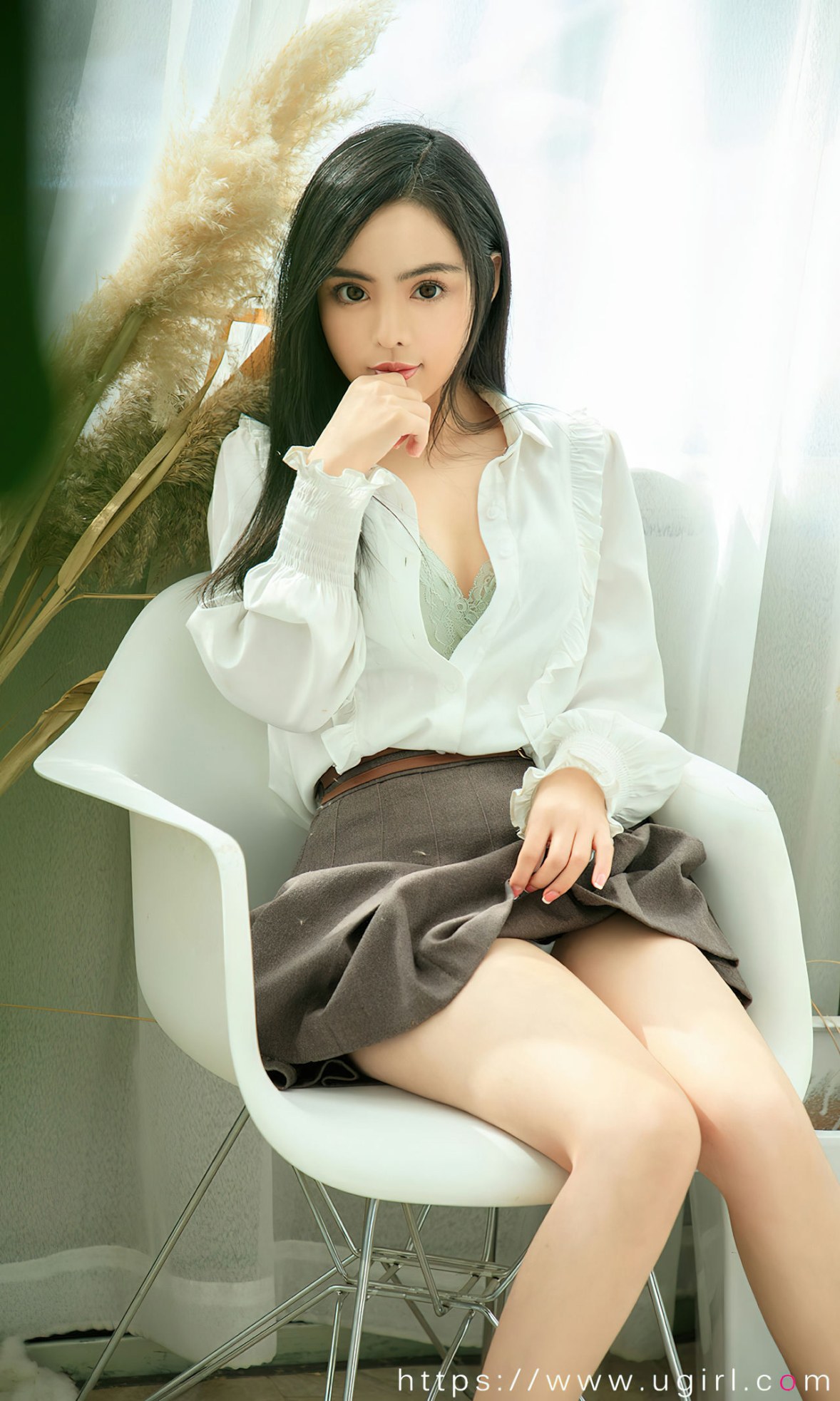 Xgyw.Net_[Ugirls爱尤物]No.2518_模特柳嫣嫣红尘牵挂主题性感蕾丝内衣系列秀完美身材诱惑写真35P