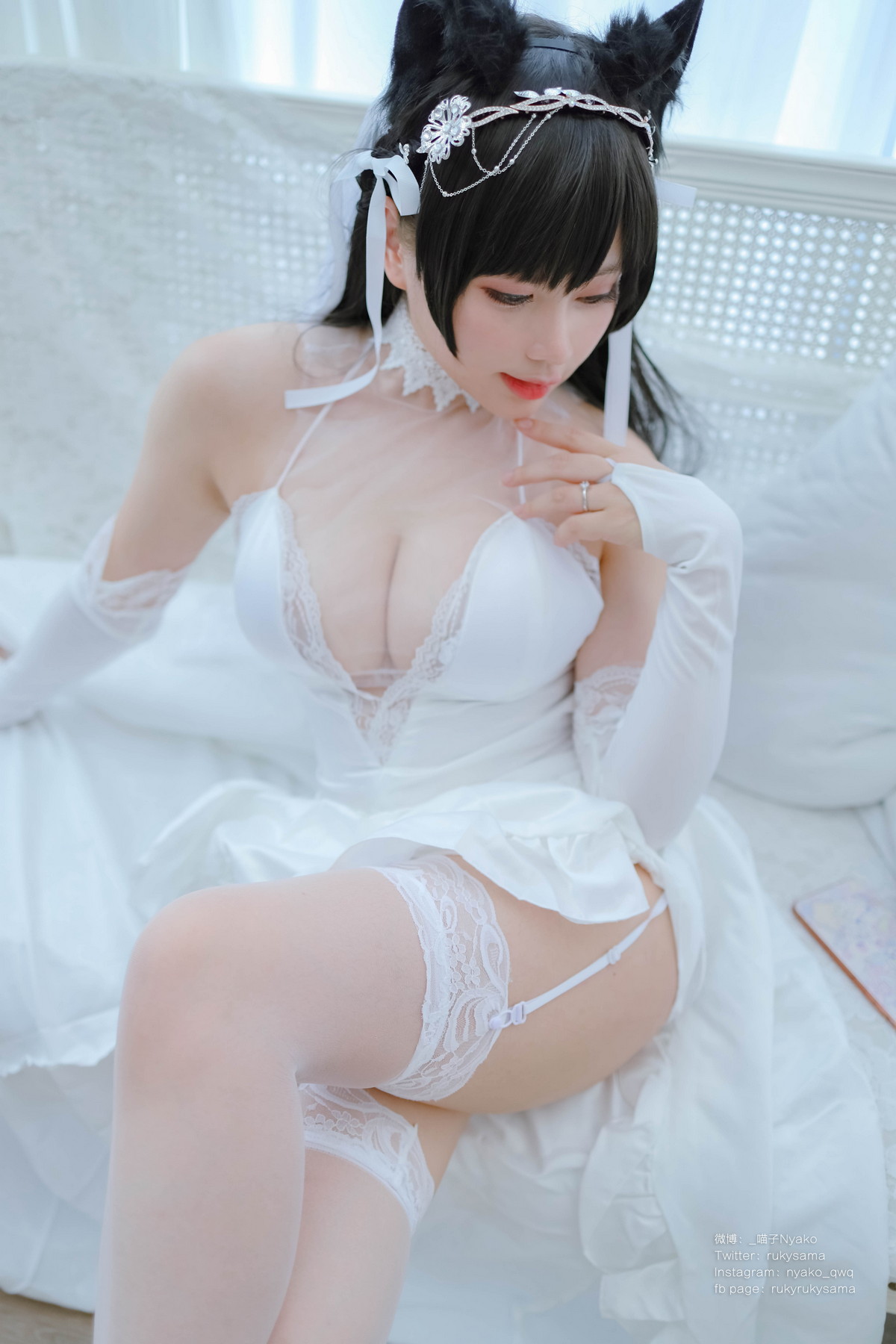 Xgyw.Net_网络美女Nyako喵子爱宕婚纱主题性感白色薄透婚纱配白色蕾丝袜秀美腿诱惑写真62P