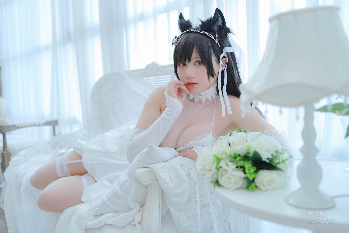 Xgyw.Net_网络美女Nyako喵子爱宕婚纱主题性感白色薄透婚纱配白色蕾丝袜秀美腿诱惑写真62P