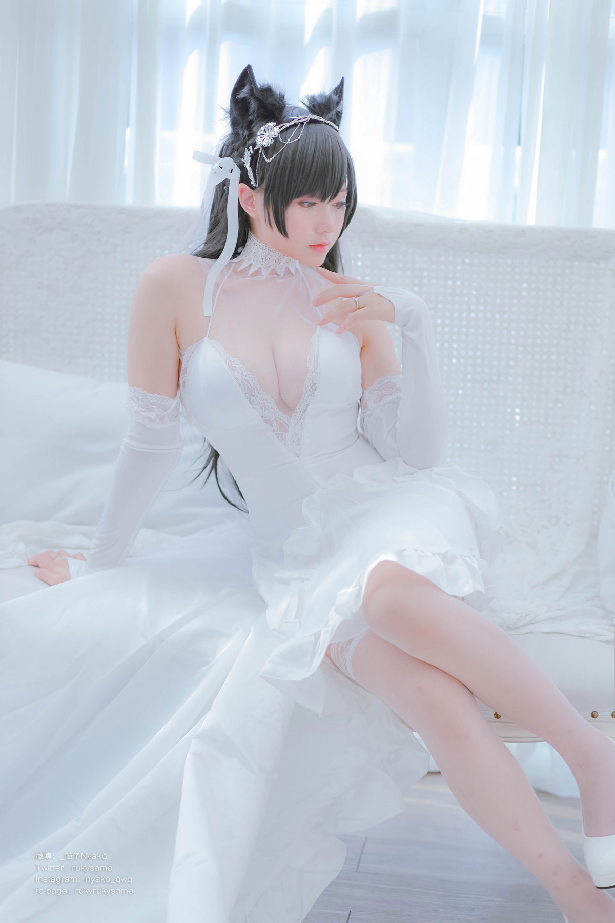 Xgyw.Net_网络美女Nyako喵子爱宕婚纱主题性感白色薄透婚纱配白色蕾丝袜秀美腿诱惑写真62P