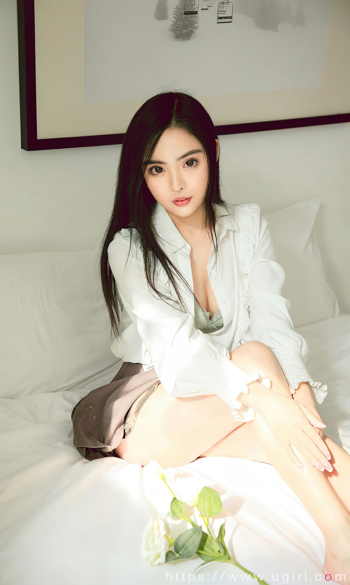 Xgyw.Net_[Ugirls爱尤物]No.2518_模特柳嫣嫣红尘牵挂主题性感蕾丝内衣系列秀完美身材诱惑写真35P