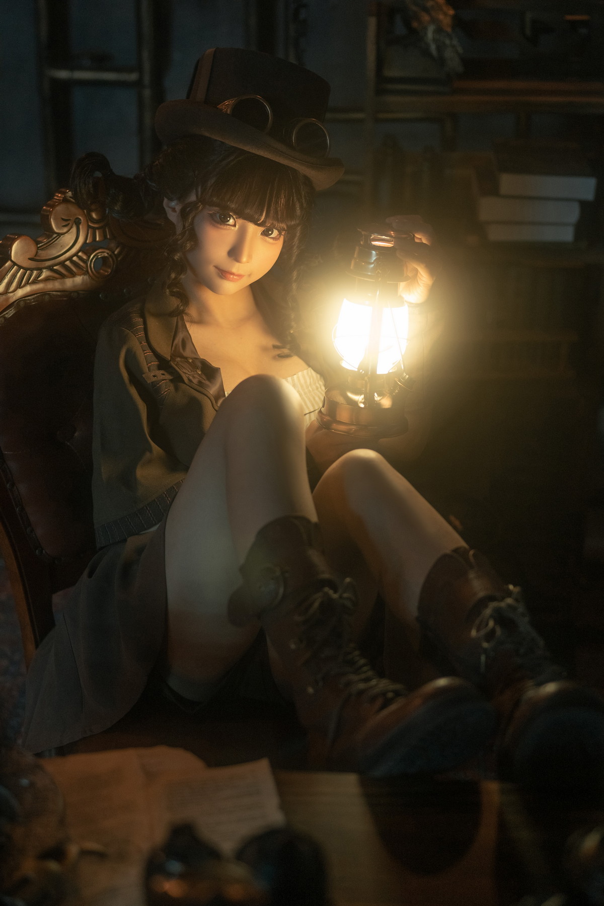 Xgyw.Net_Coser妹子女主K恶魔主题性感黑色薄透连体内衣配黑丝吊袜秀豪乳翘臀诱惑写真43P