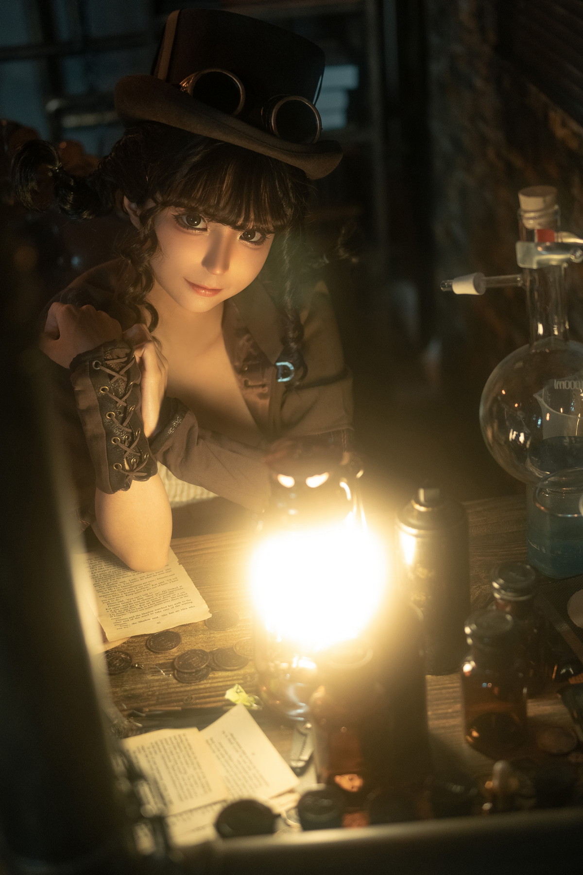 Xgyw.Net_Coser妹子女主K恶魔主题性感黑色薄透连体内衣配黑丝吊袜秀豪乳翘臀诱惑写真43P