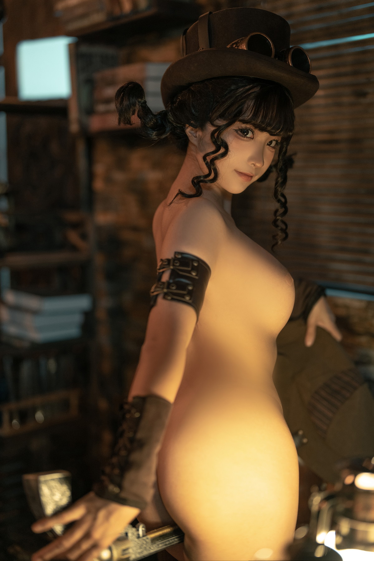 Xgyw.Net_Coser妹子女主K恶魔主题性感黑色薄透连体内衣配黑丝吊袜秀豪乳翘臀诱惑写真43P