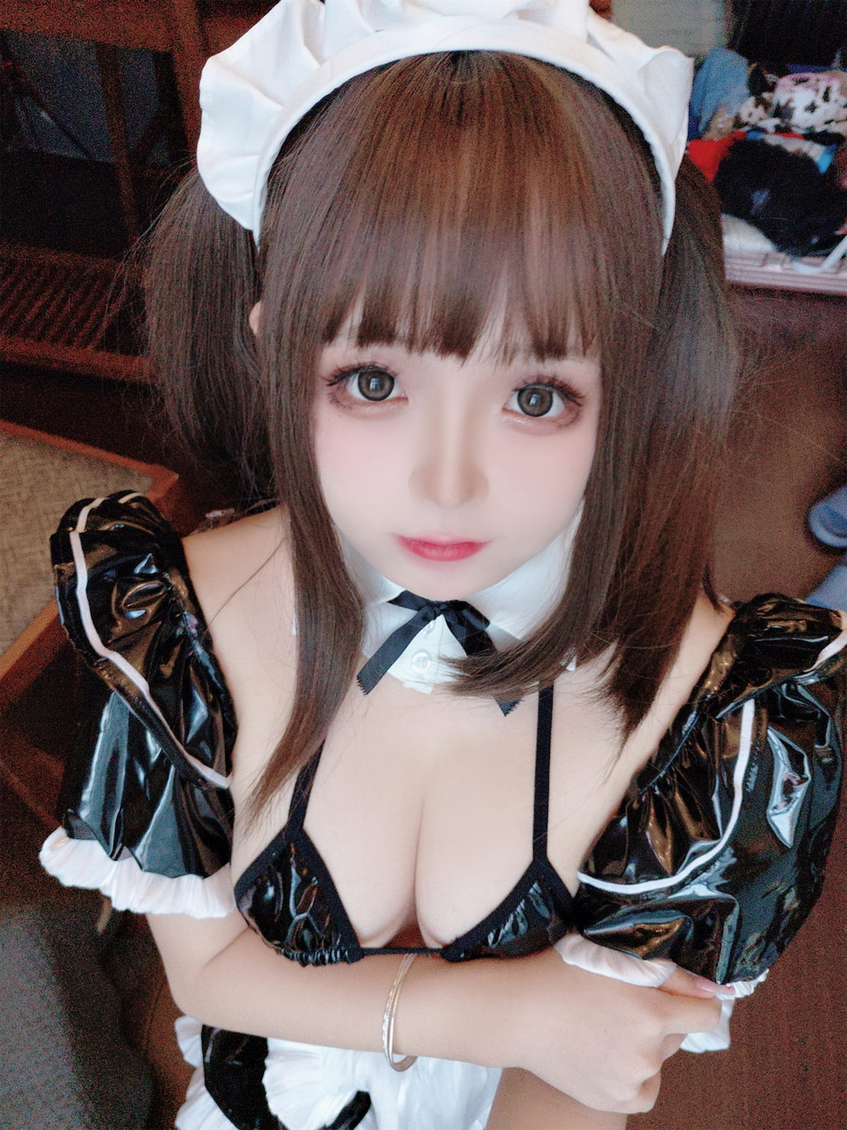 Xgyw.Net_Cosplay美女日奈娇皮质女仆主题性感黑色女仆装露黑色三点式内衣迷人诱惑写真75P