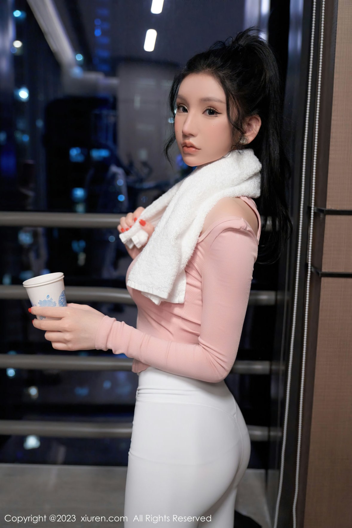 Xgyw.Net_XiuRen第6285期_女神周于希Sally澳门旅拍健身少女主题超薄肉丝秀翘臀诱惑写真80P