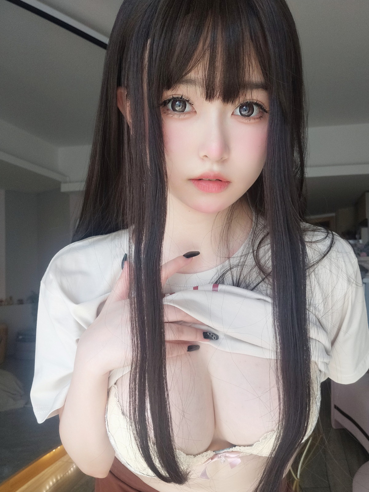 Xgyw.Net_Coser妹子女主K暑假妹妹主题私房半撩上衣露性感蕾丝内衣秀丰满身材诱惑写真68P
