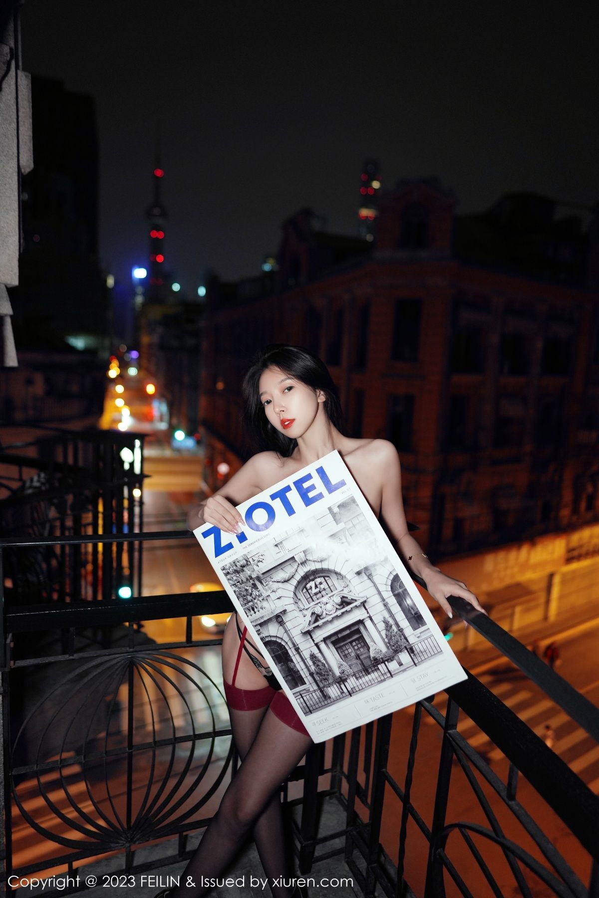 Xgyw.Net_[FeiLin嗲囡囡]VOL.464_女神冯木木LRIS私房脱白色睡袍露黑色内衣配黑丝吊袜诱惑写真89P