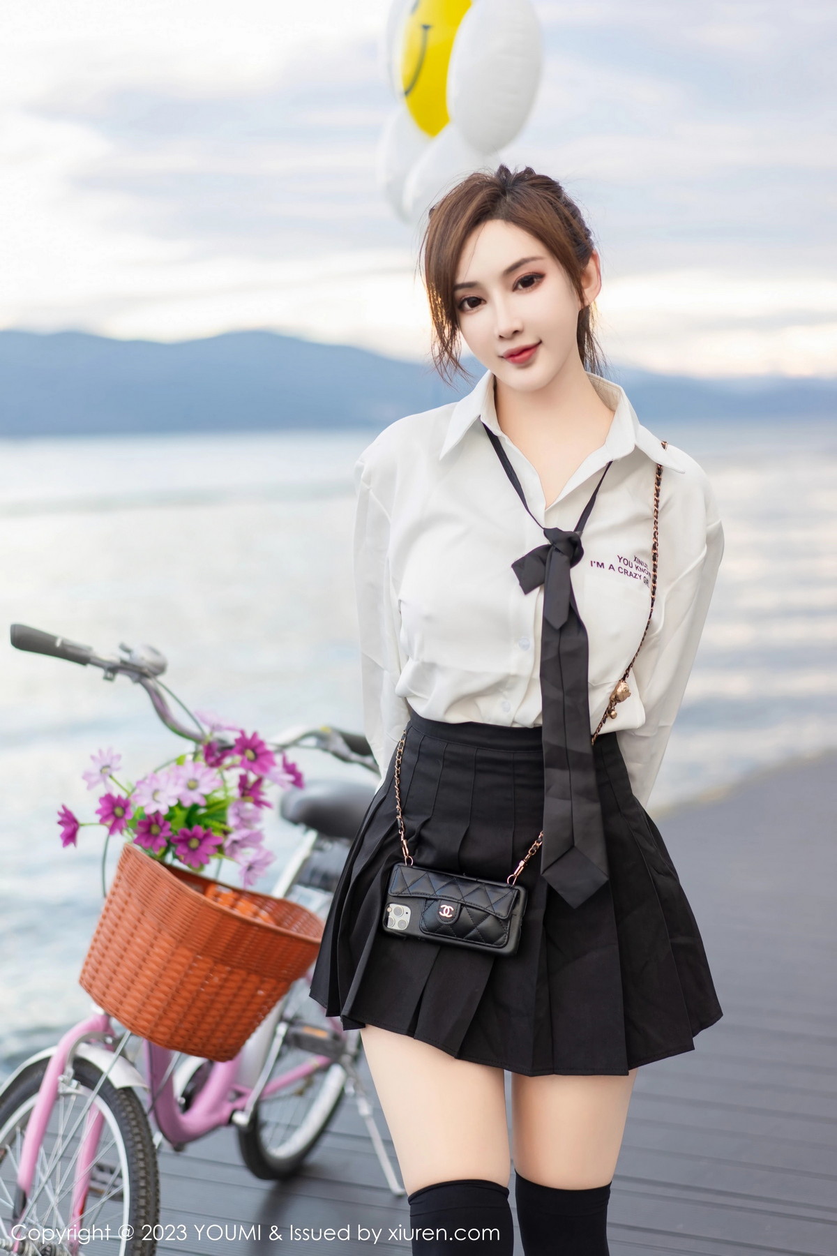 Xgyw.Net_[YouMi尤蜜荟]Vol.903_女神Carol周妍希大理旅拍性感白T配黑短裙秀完美身材迷人写真100P