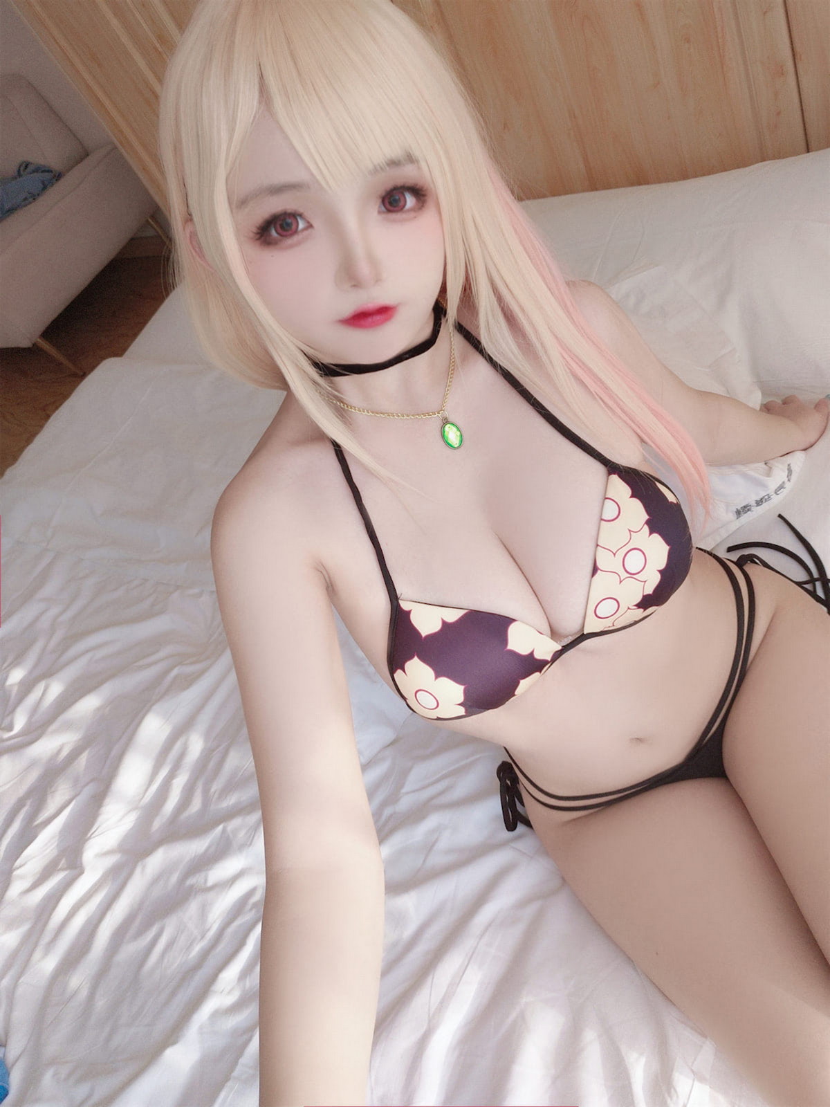 Xgyw.Net_Cosplay美女日奈娇喜多川海梦泳装主题性感白T配格子裙半脱露比基尼诱惑写真65P