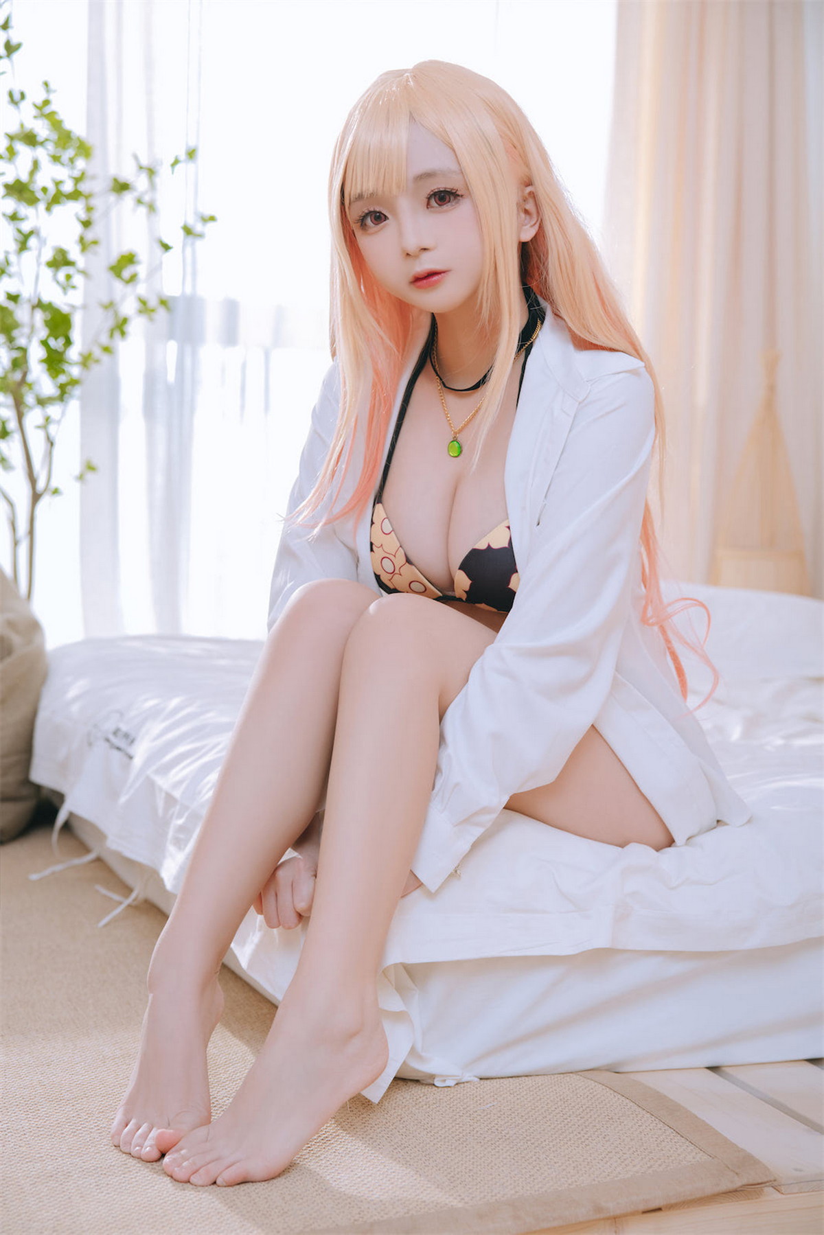 Xgyw.Net_Cosplay美女日奈娇喜多川海梦泳装主题性感白T配格子裙半脱露比基尼诱惑写真65P