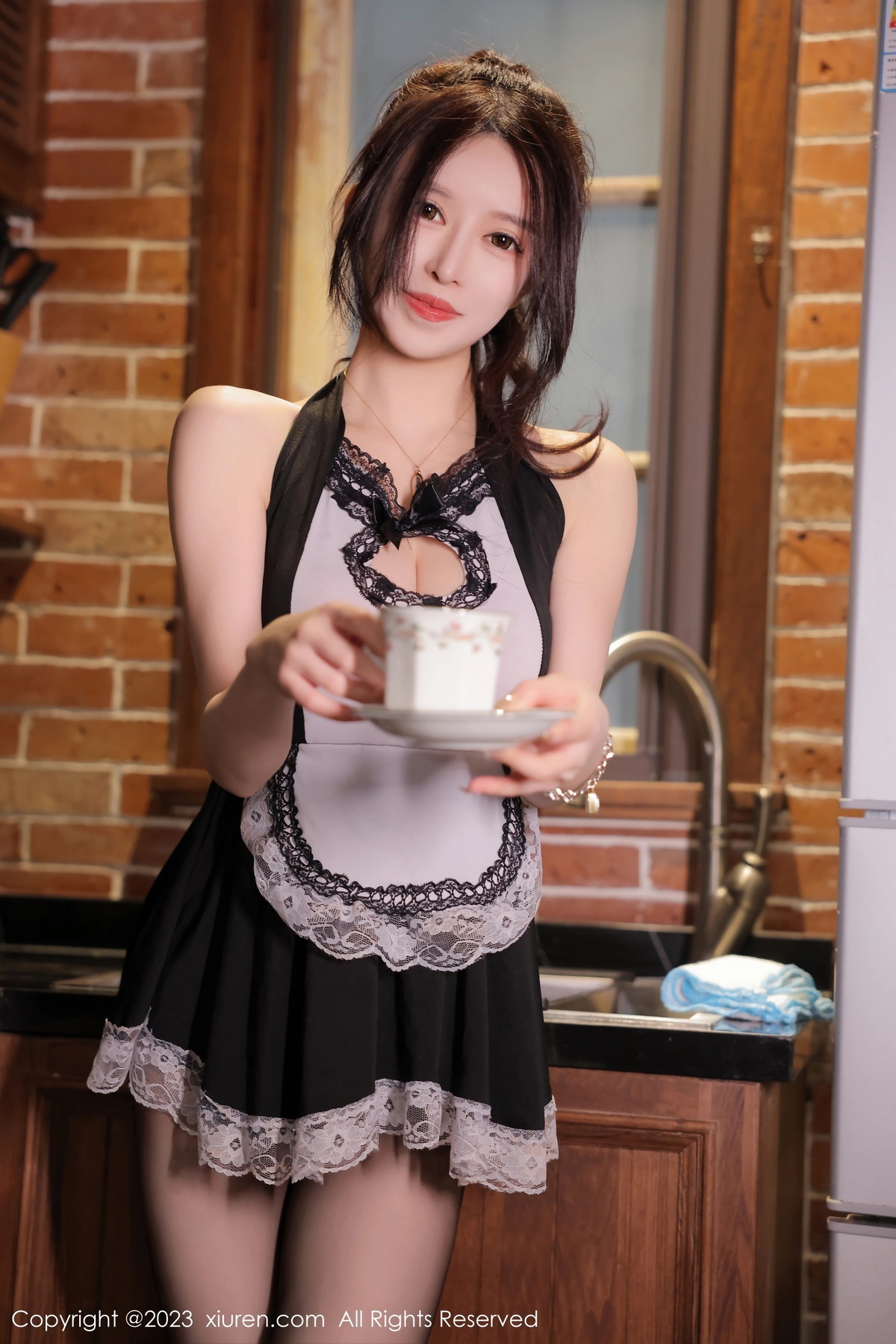 Xgyw.Net_XiuRen第6295期_模特玉兔miki性感黑色女仆服配超薄无内黑丝秀惹火身材诱惑写真62P
