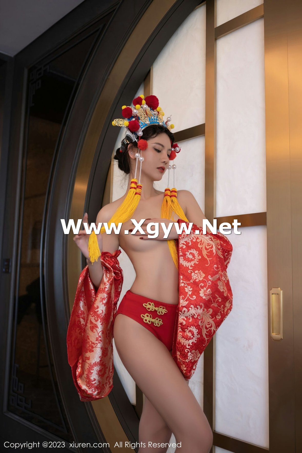 Xgyw.Net_XiuRen第6308期_模特就是阿朱啊喜庆花嫁主题私房半脱露曼妙绝美身姿诱惑写真81P