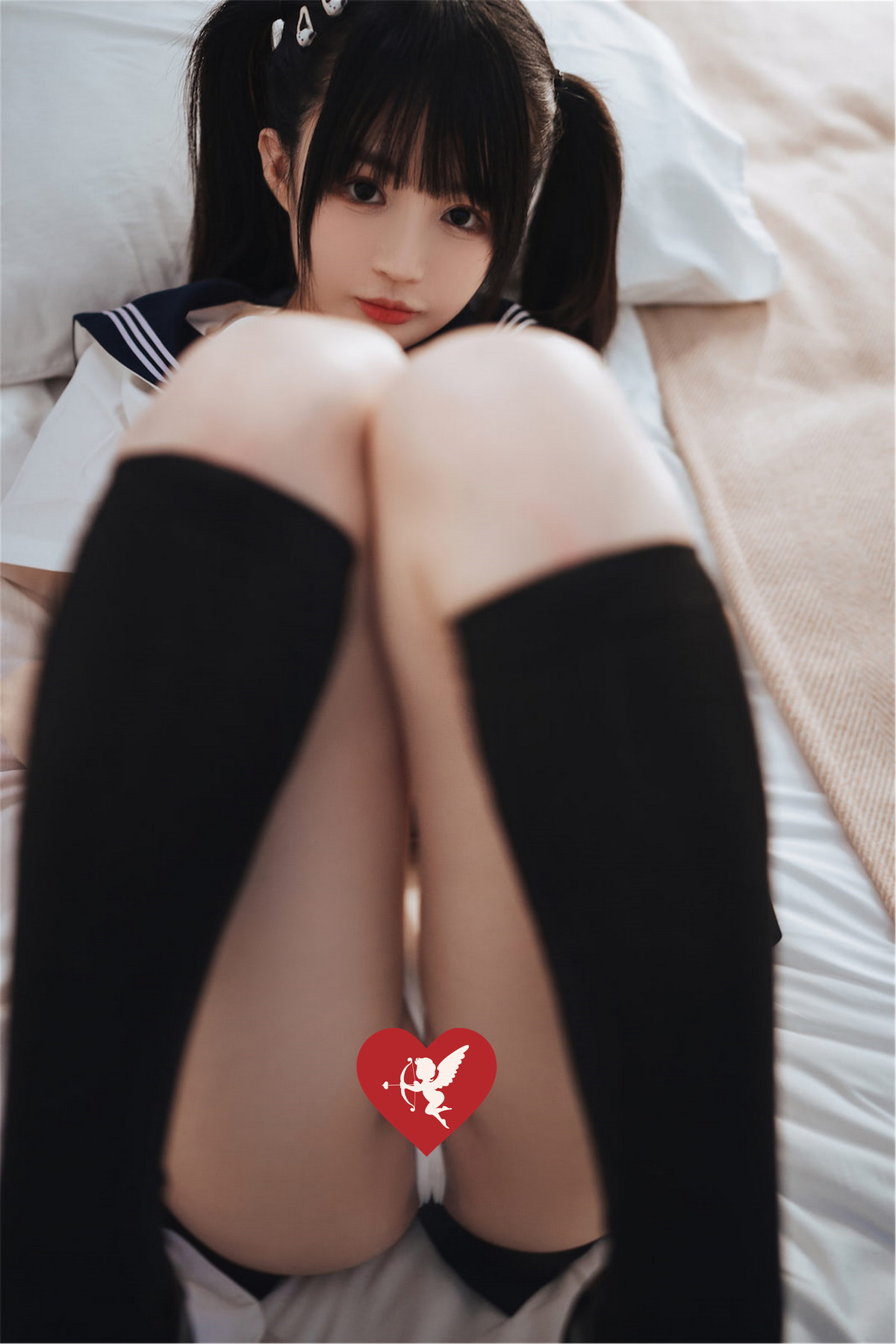 Xgyw.Net_网络美女桜井宁宁双马尾JK主题私房床上半脱性感学生制服露白色内衣诱惑写真65P