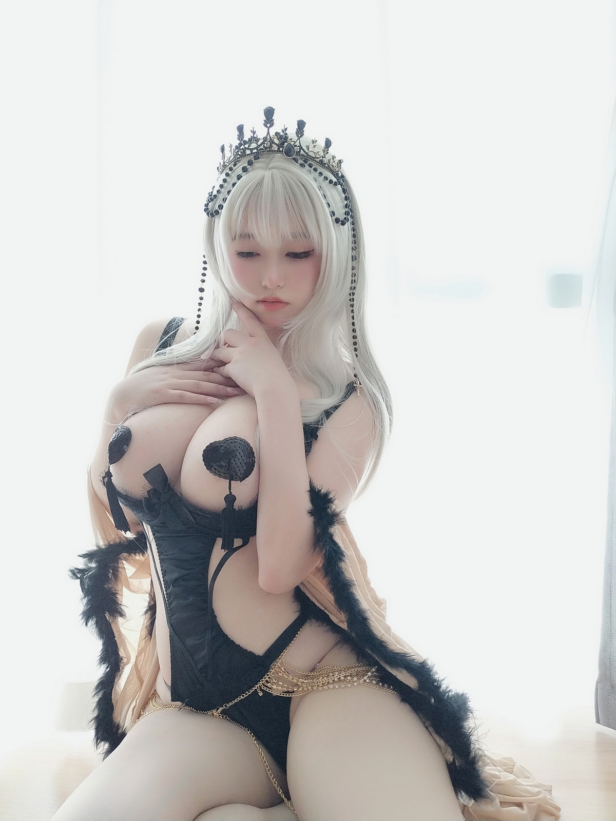 Xgyw.Net_Coser妹子女主K黑双子主题性感黑色情趣服饰露傲人豪乳血滴子遮点诱惑写真70P