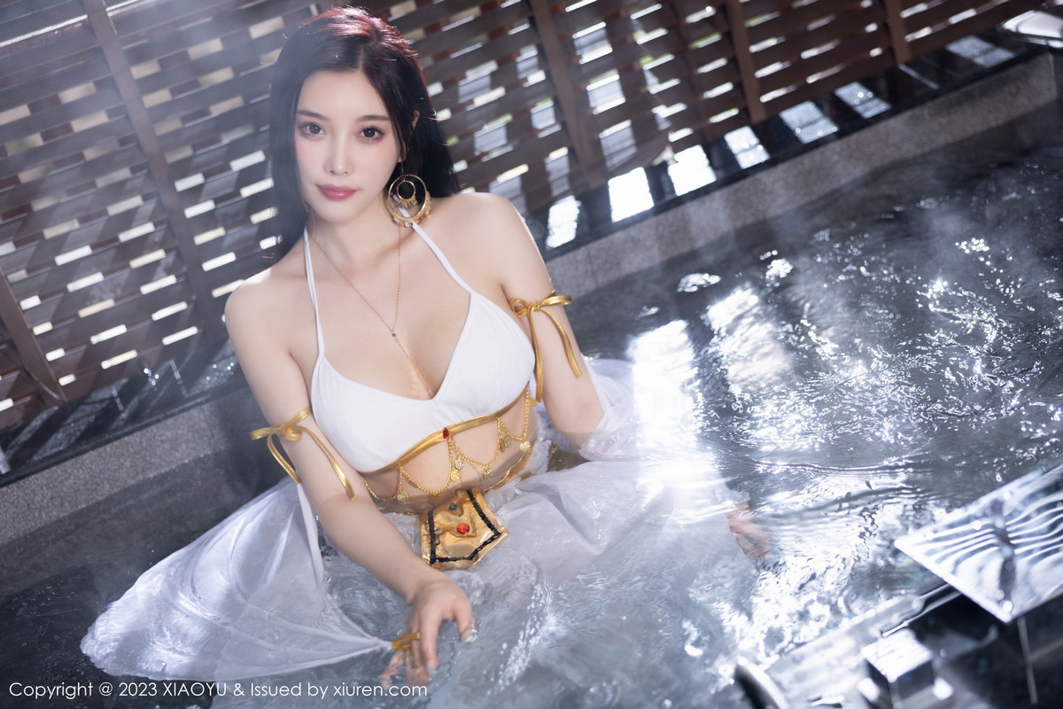 Xgyw.Net_[XiaoYu画语界]Vol.973_女神杨晨晨Yome性感白色诱人服饰秀完美绝伦身材撩人诱惑写真86P
