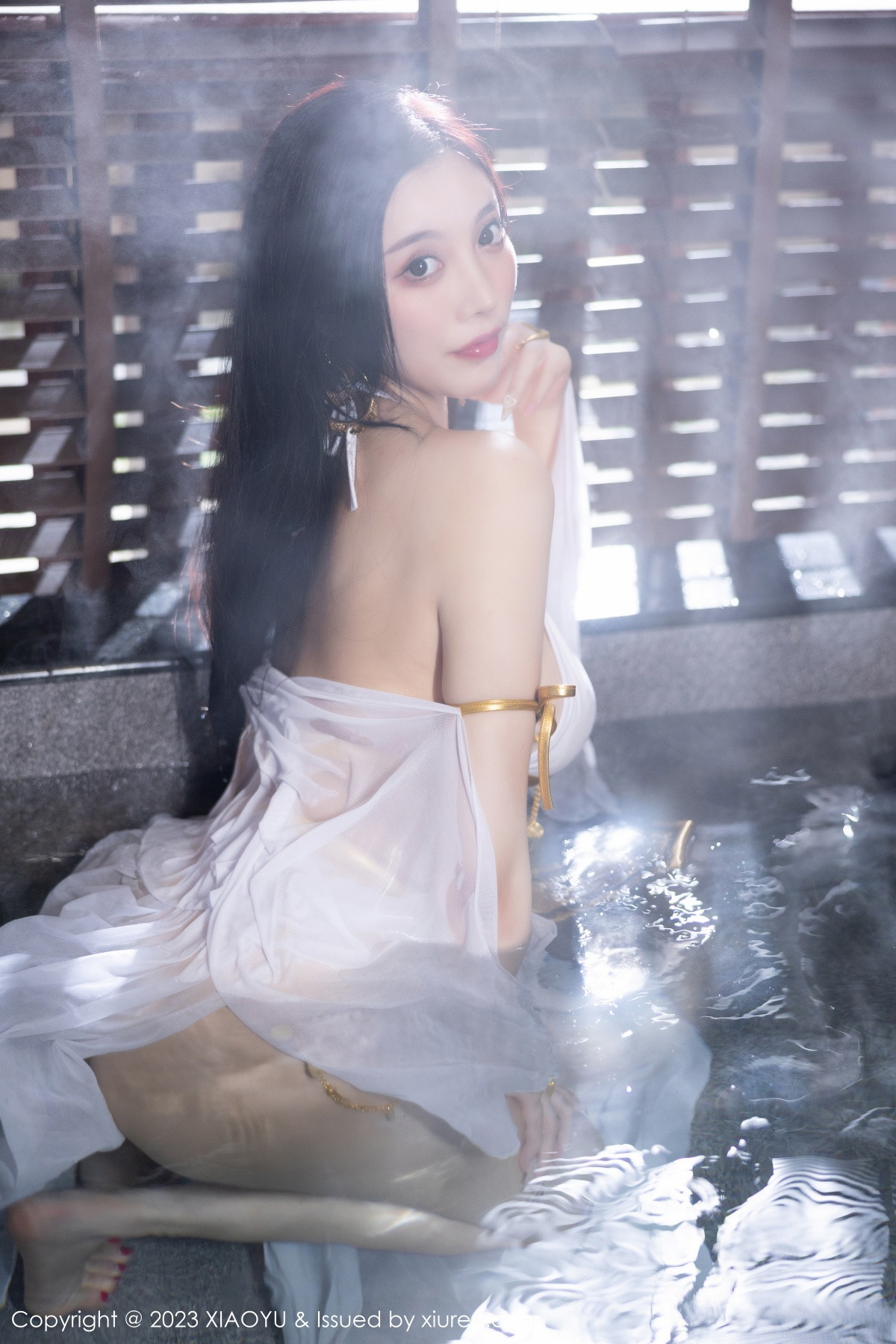 Xgyw.Net_[XiaoYu画语界]Vol.973_女神杨晨晨Yome性感白色诱人服饰秀完美绝伦身材撩人诱惑写真86P