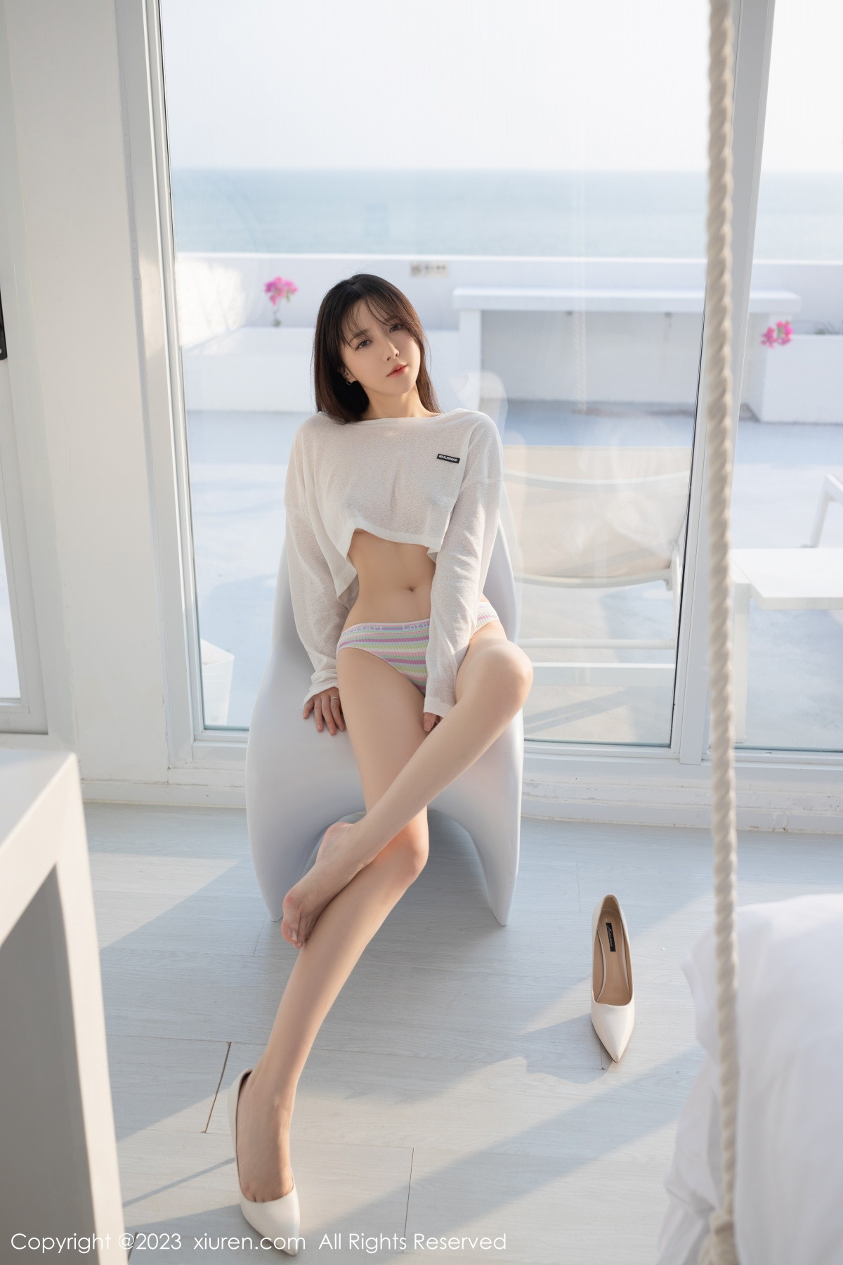 Xgyw.Net_XiuRen第6322期_模特鱼子酱Fish珠三角旅拍性感白色薄透衣秀完美身材诱惑写真81P