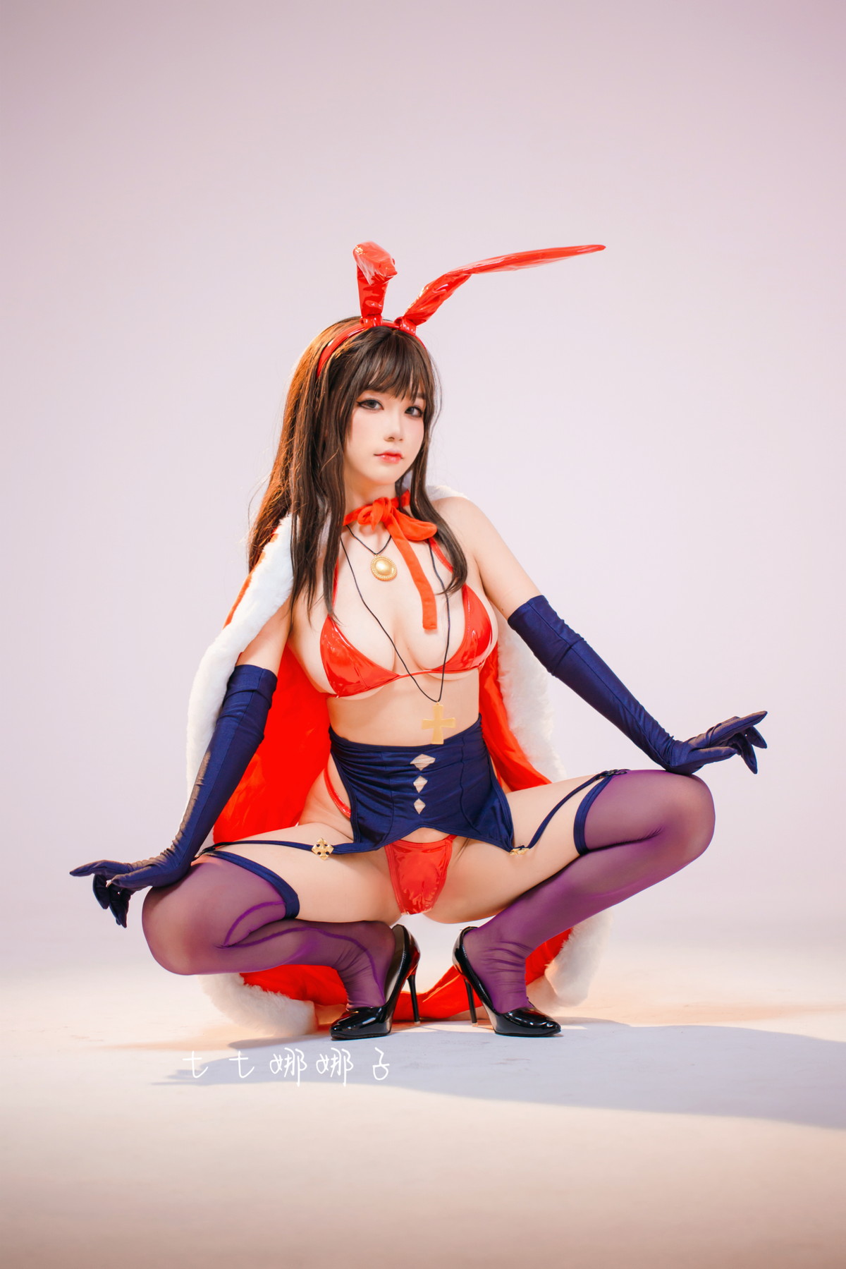 Xgyw.Net_Coser美女七七娜娜子圣诞魔太郎主题私房性感红色皮质内衣秀完美身材诱惑写真23P