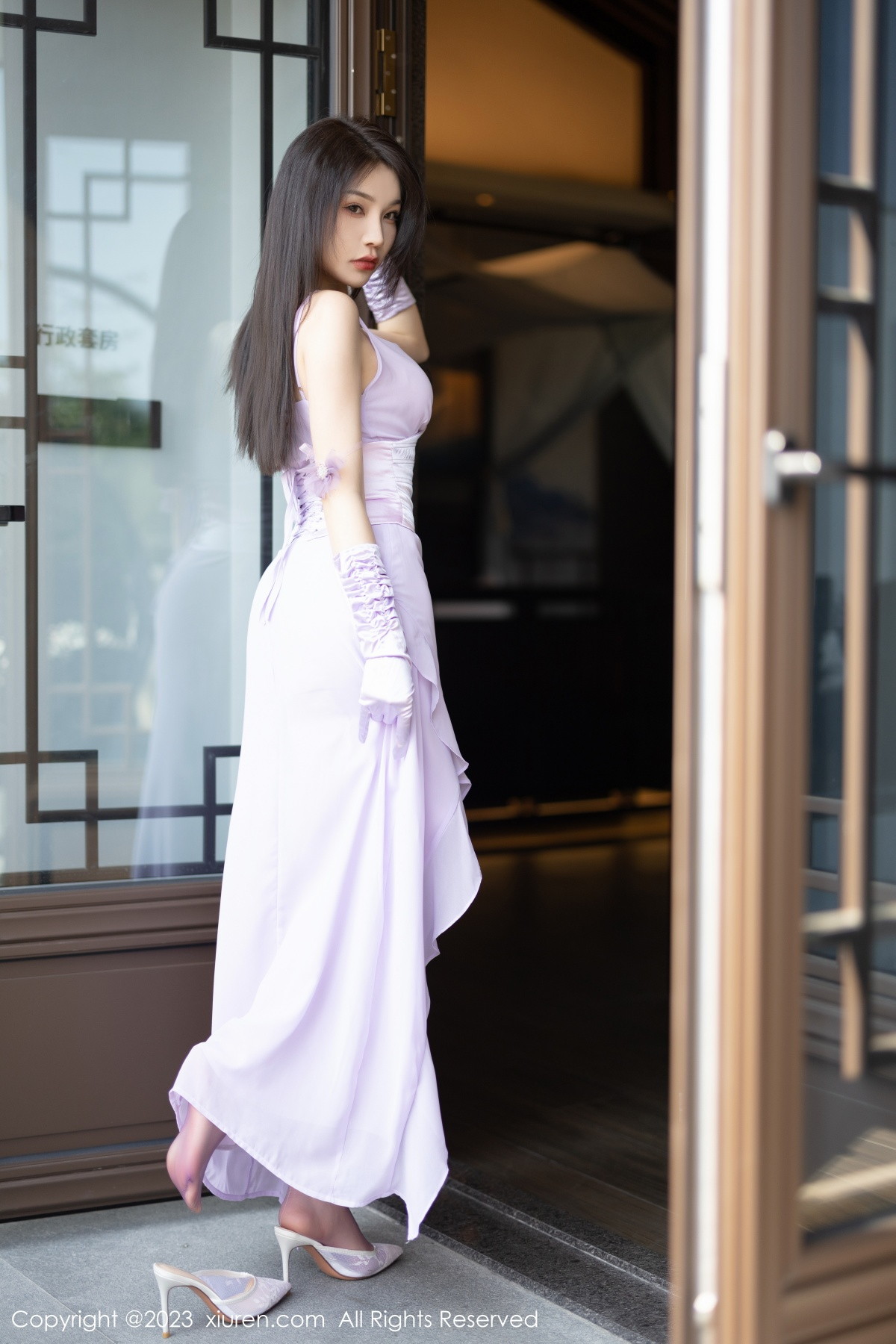 Xgyw.Net_XiuRen第6324期_女神徐莉芝Booty淡紫色连衣长裙 淡蓝色网格内衣惹火诱惑写真81P