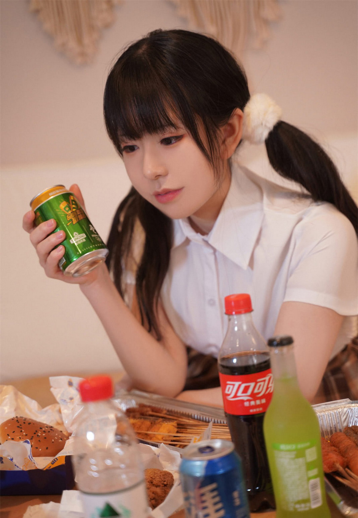 Xgyw.Net_微博美少女虎森森狗狗剧情主题半脱白衬衣露性感黑色内衣秀丰满身材诱惑写真95P