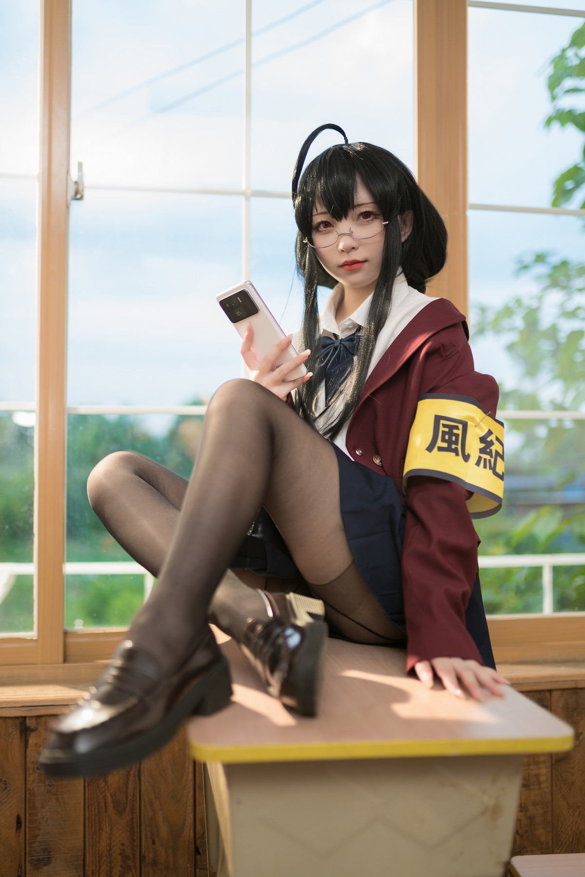 Xgyw.Net_网络美女花铃大凤jk放学后风纪委员主题半脱制服露性感内衣配超薄黑丝魅惑写真71P