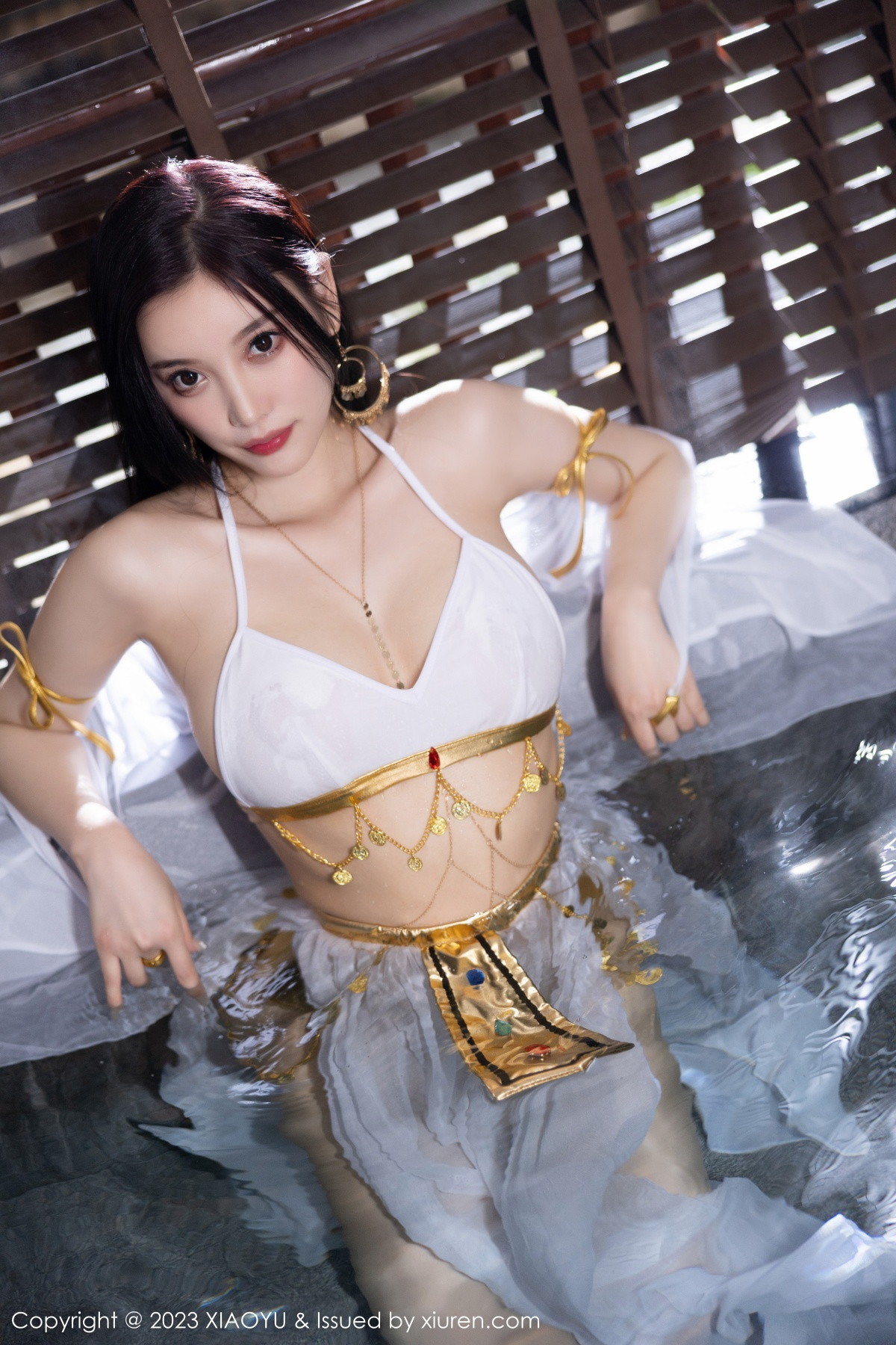 Xgyw.Net_[XiaoYu画语界]Vol.973_女神杨晨晨Yome性感白色诱人服饰秀完美绝伦身材撩人诱惑写真86P