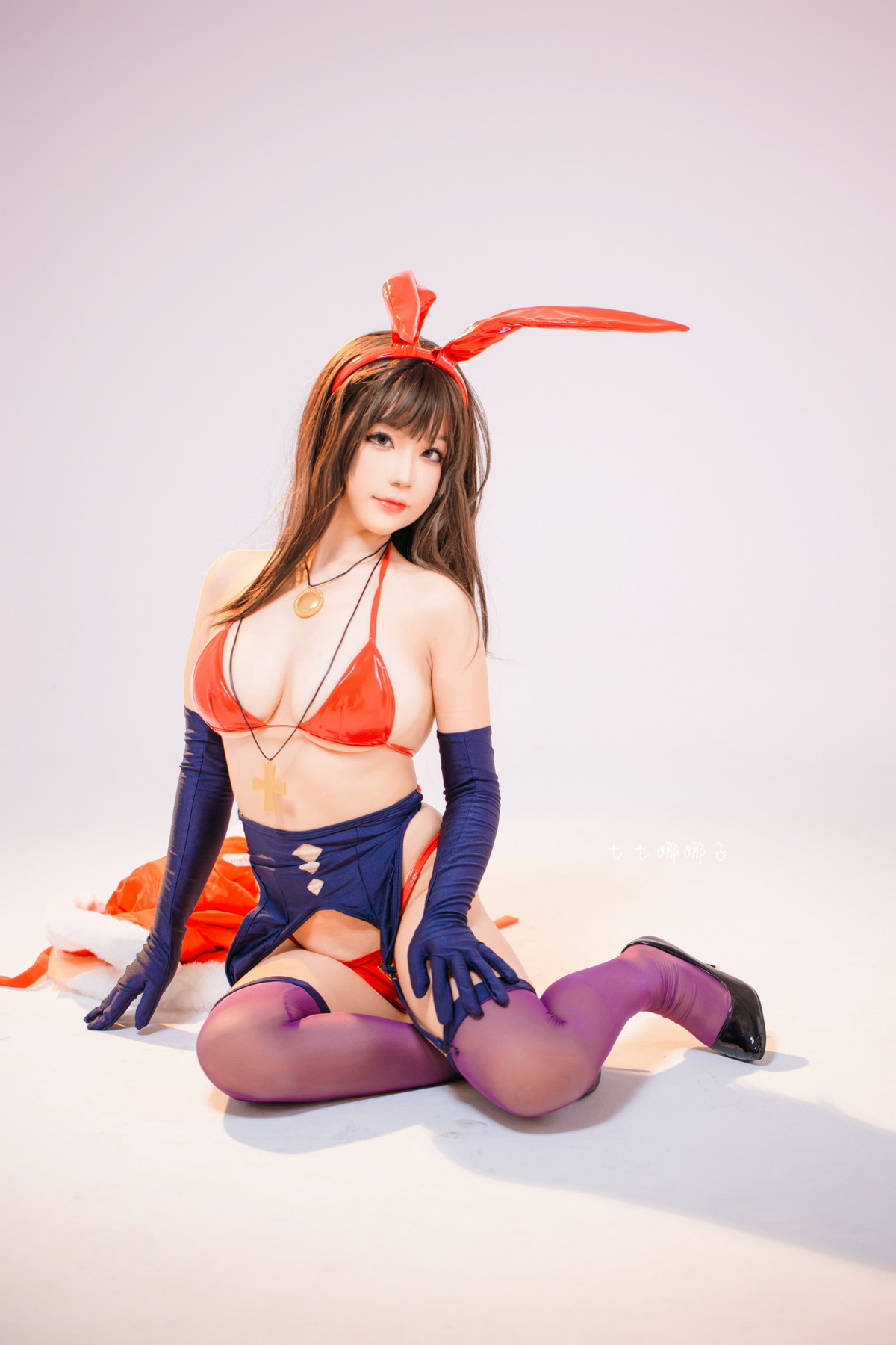 Xgyw.Net_Coser美女七七娜娜子圣诞魔太郎主题私房性感红色皮质内衣秀完美身材诱惑写真23P