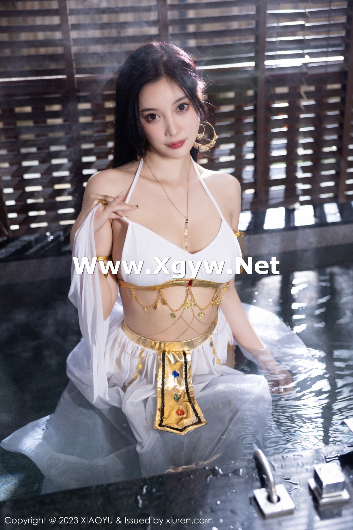 Xgyw.Net_[XiaoYu画语界]Vol.973_女神杨晨晨Yome性感白色诱人服饰秀完美绝伦身材撩人诱惑写真86P