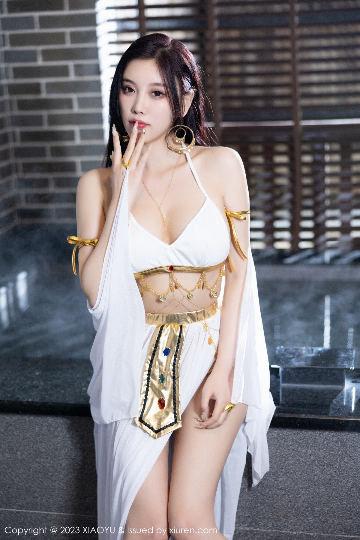 Xgyw.Net_[XiaoYu画语界]Vol.973_女神杨晨晨Yome性感白色诱人服饰秀完美绝伦身材撩人诱惑写真86P