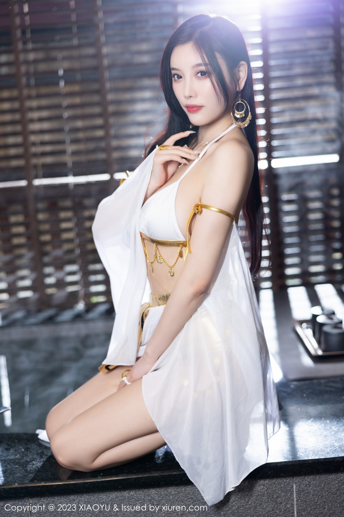 Xgyw.Net_[XiaoYu画语界]Vol.973_女神杨晨晨Yome性感白色诱人服饰秀完美绝伦身材撩人诱惑写真86P