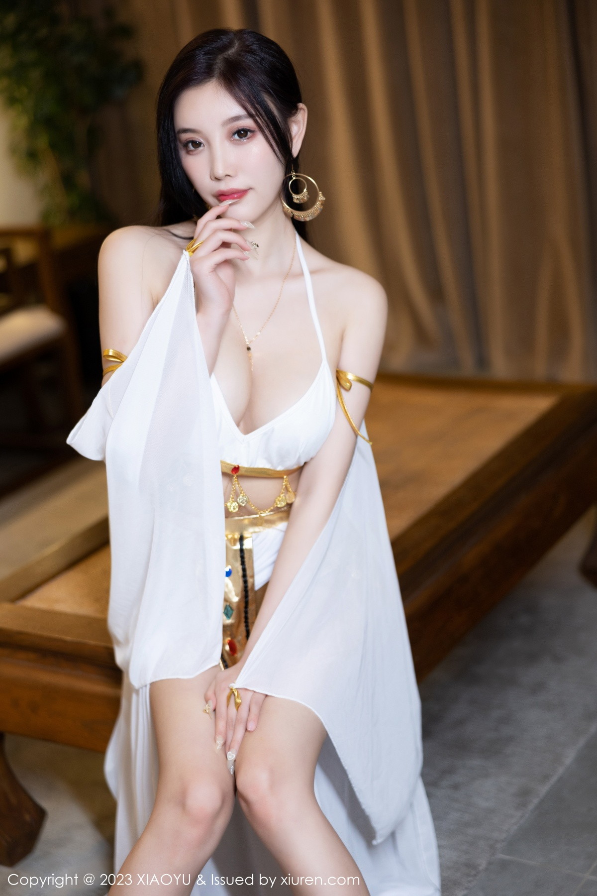 Xgyw.Net_[XiaoYu画语界]Vol.973_女神杨晨晨Yome性感白色诱人服饰秀完美绝伦身材撩人诱惑写真86P